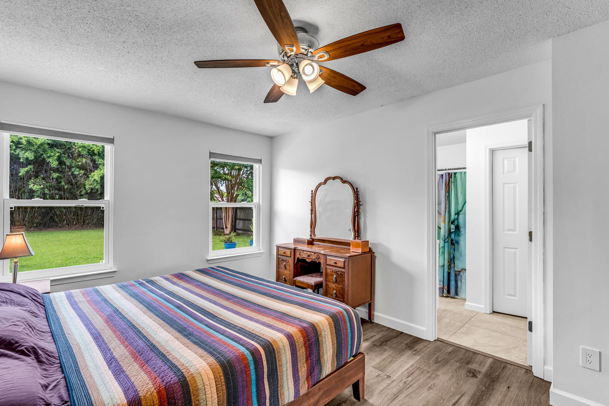 ROSS CROSSING - Residential