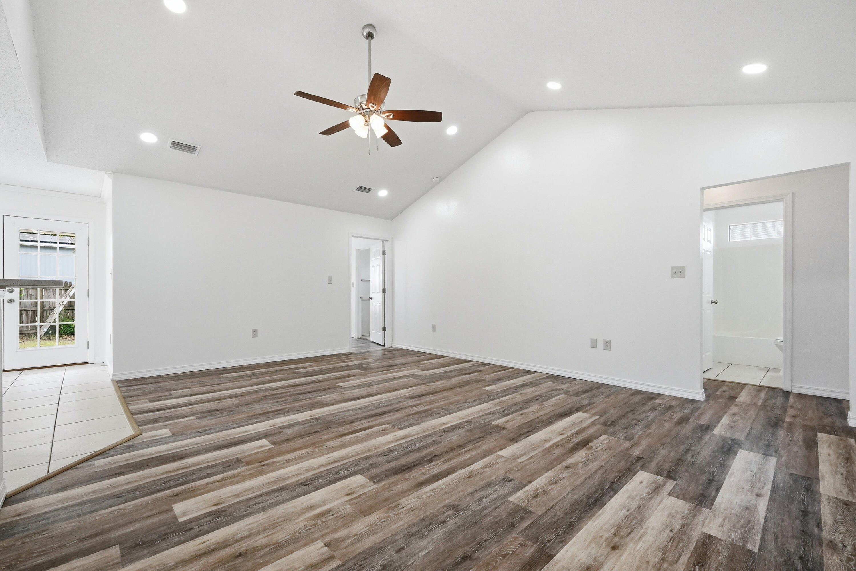 EMORY THOMAS - Residential