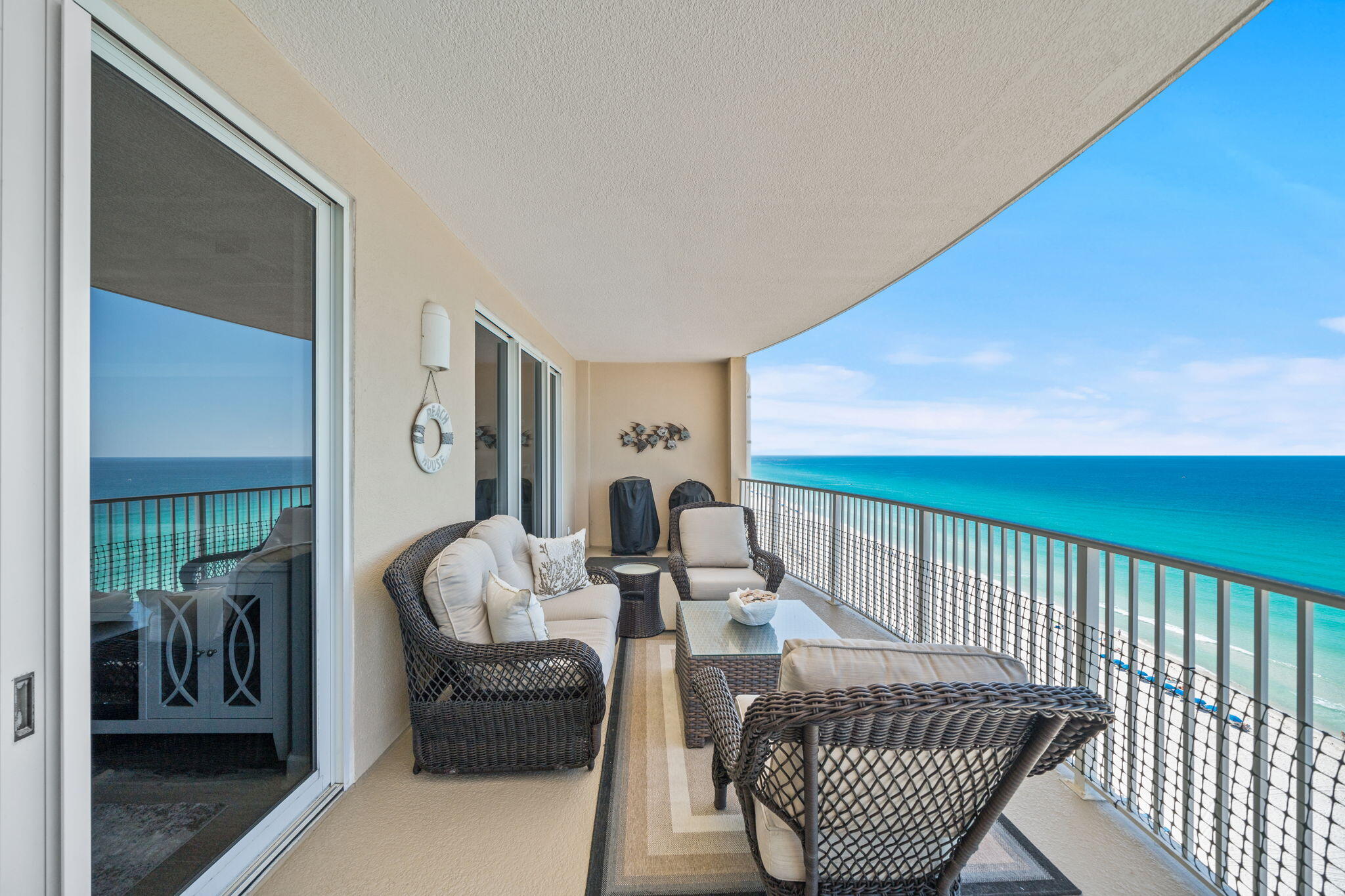 OCEAN VILLA - Residential