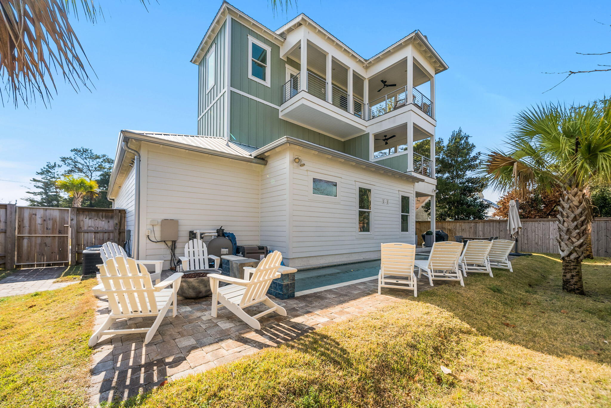 GULFVIEW HEIGHTS 1ST ADDN - Residential
