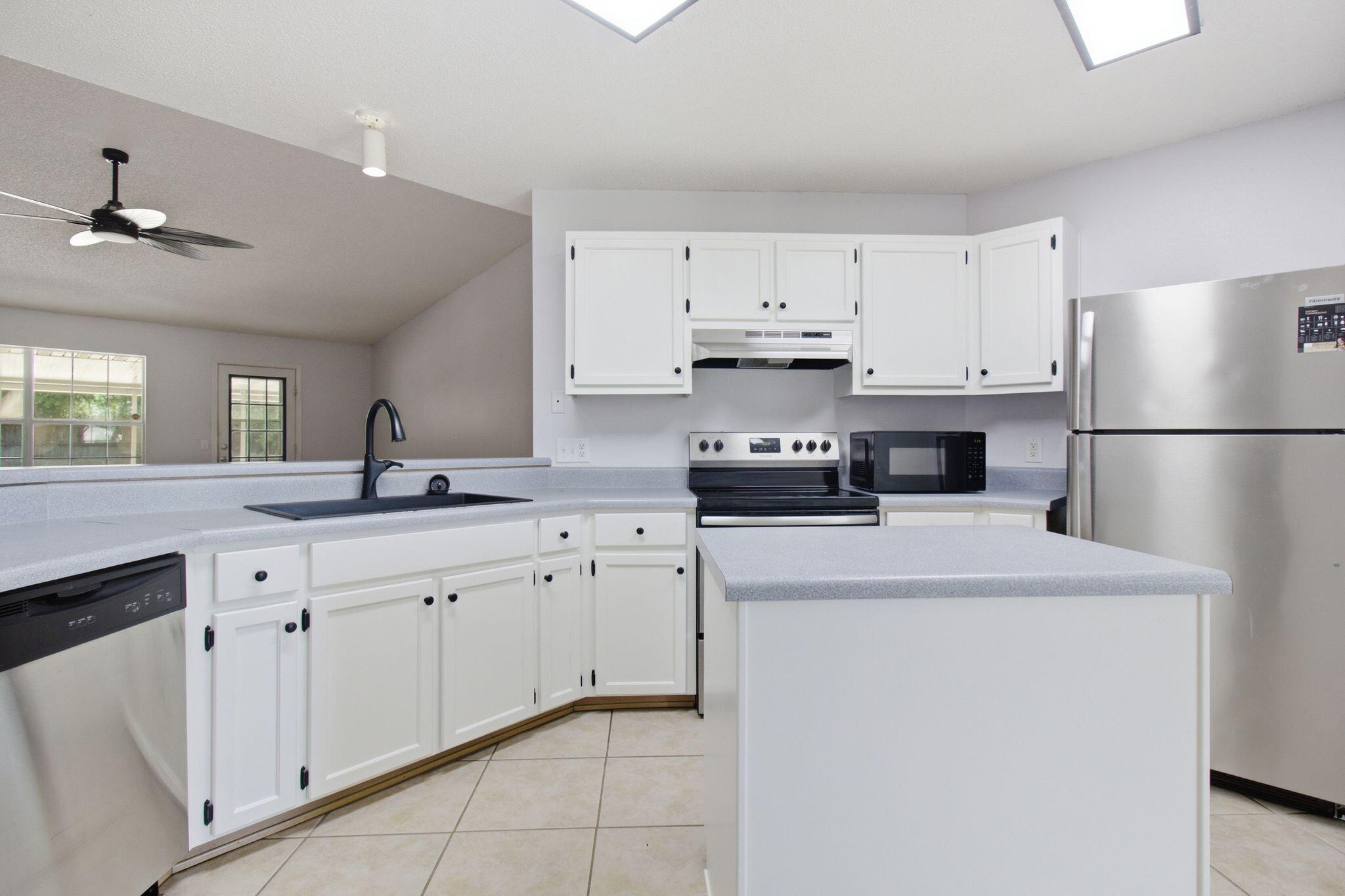 ANTIOCH ESTATES S/D - Residential Lease