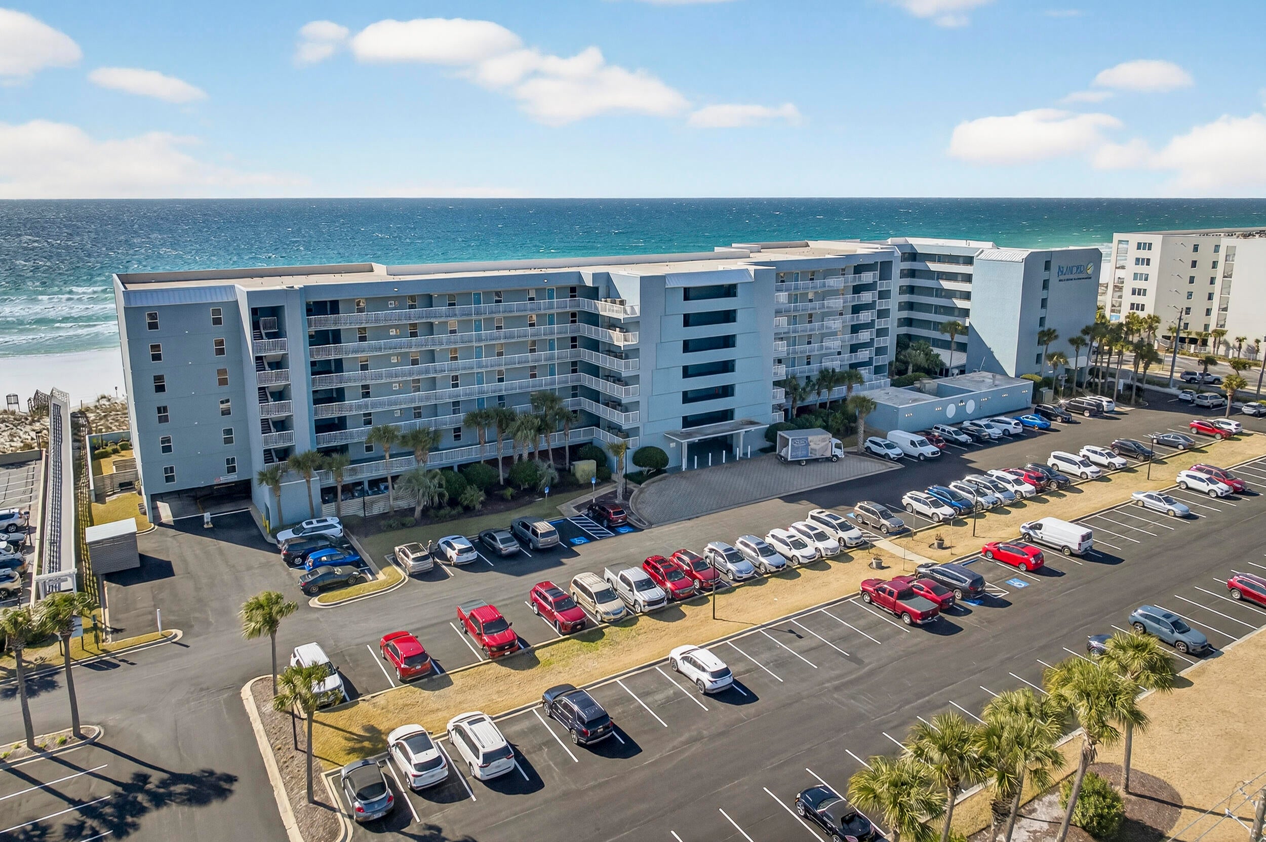 ISLANDER BEACH RESORT CONDO - Residential