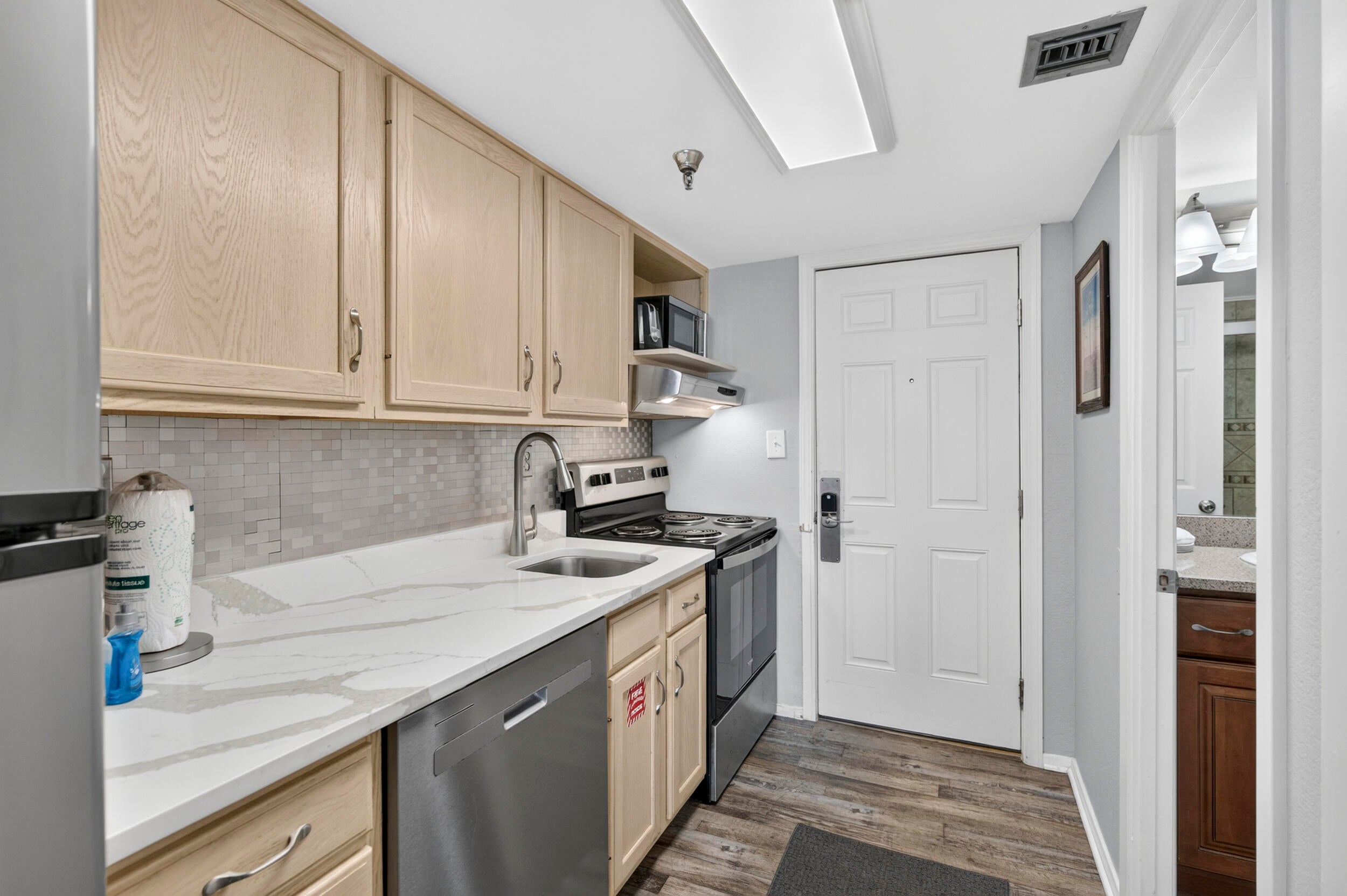 ISLANDER BEACH RESORT CONDO - Residential