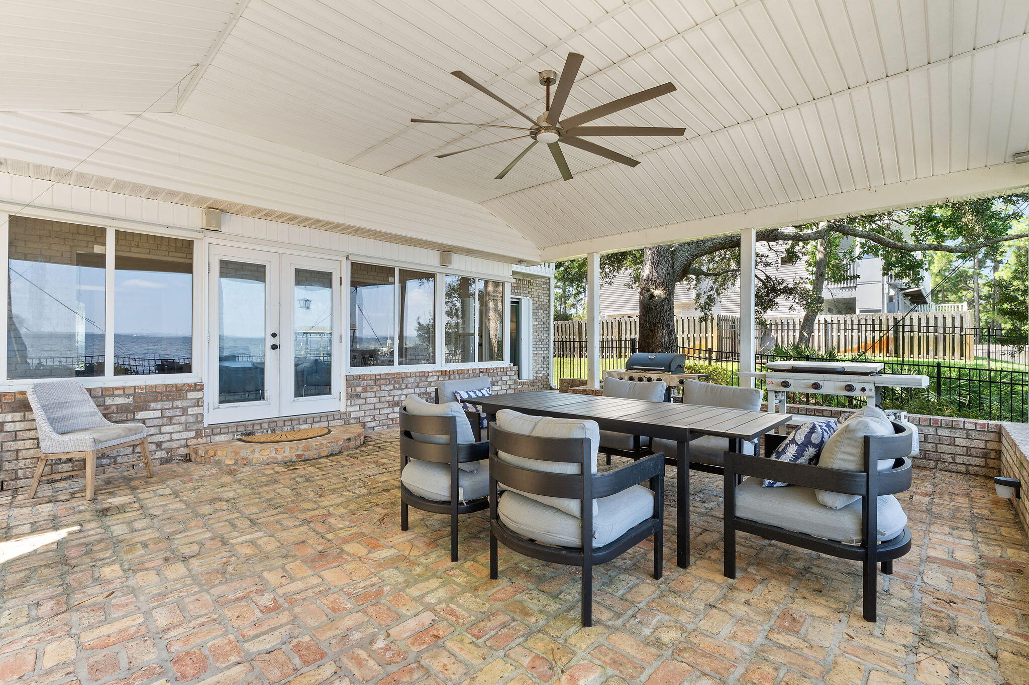 LAGNIAPPE BEACH - Residential