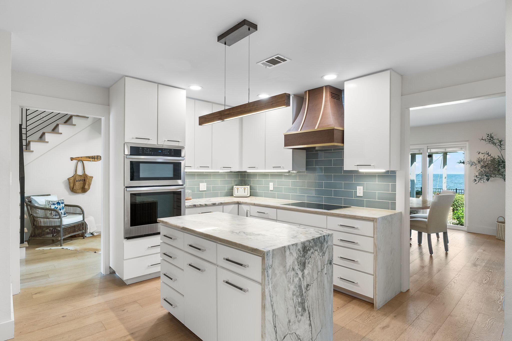 LAGNIAPPE BEACH - Residential