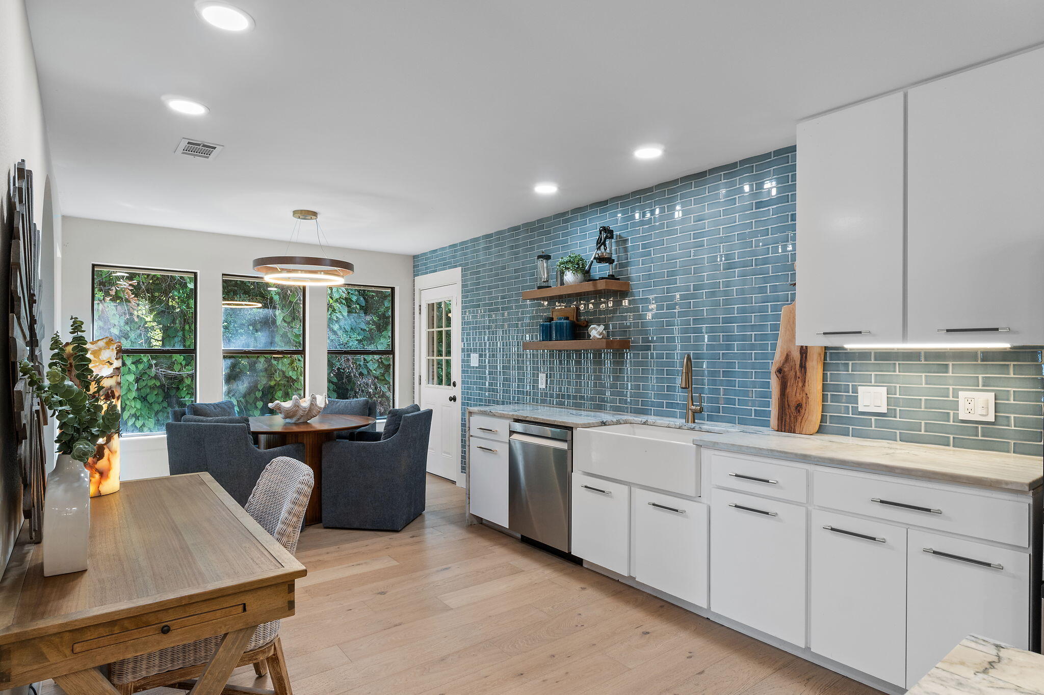 LAGNIAPPE BEACH - Residential