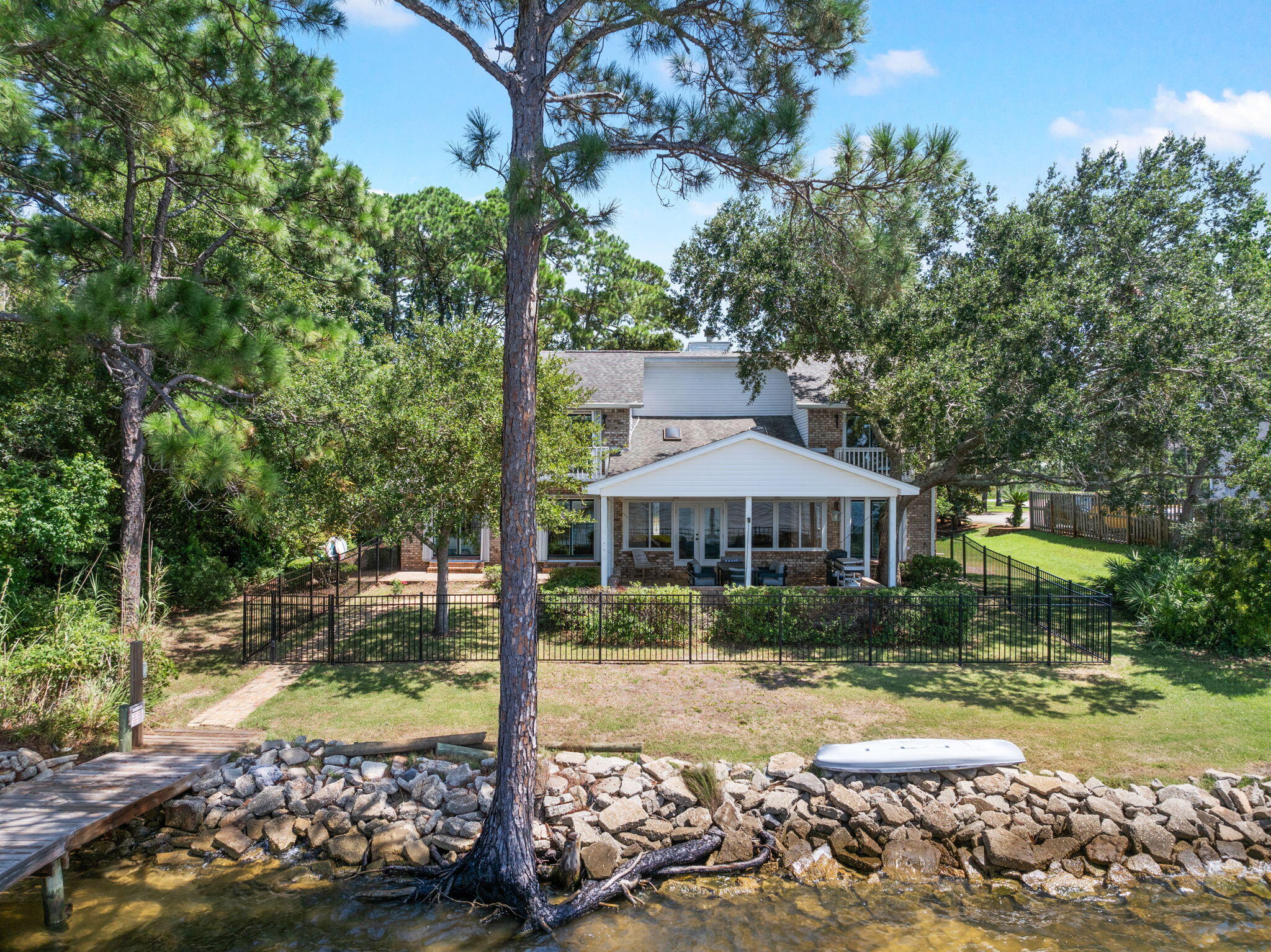 LAGNIAPPE BEACH - Residential