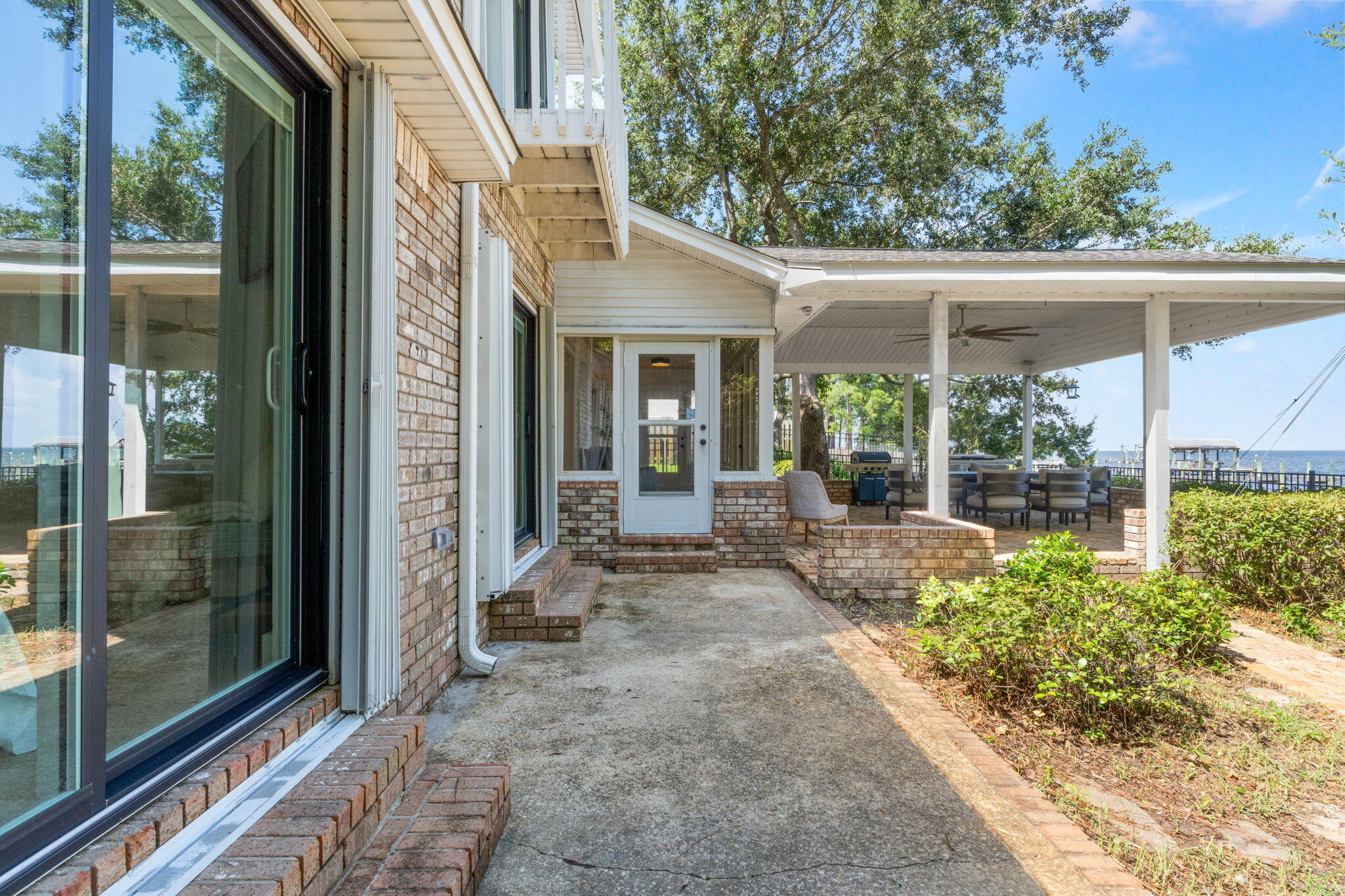 LAGNIAPPE BEACH - Residential