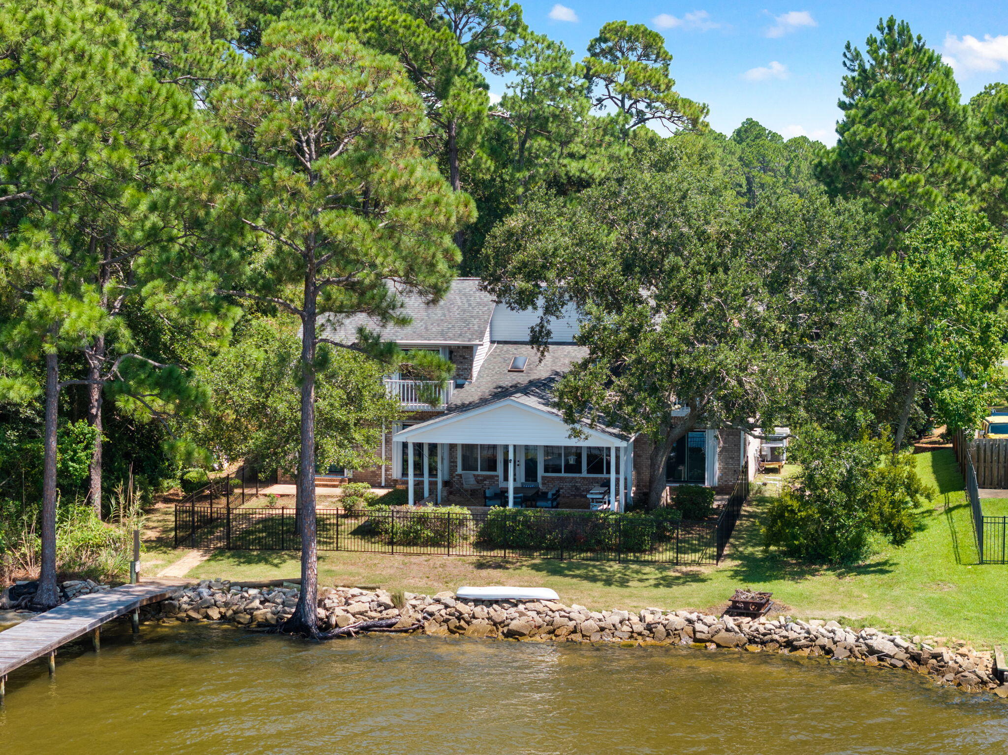 LAGNIAPPE BEACH - Residential