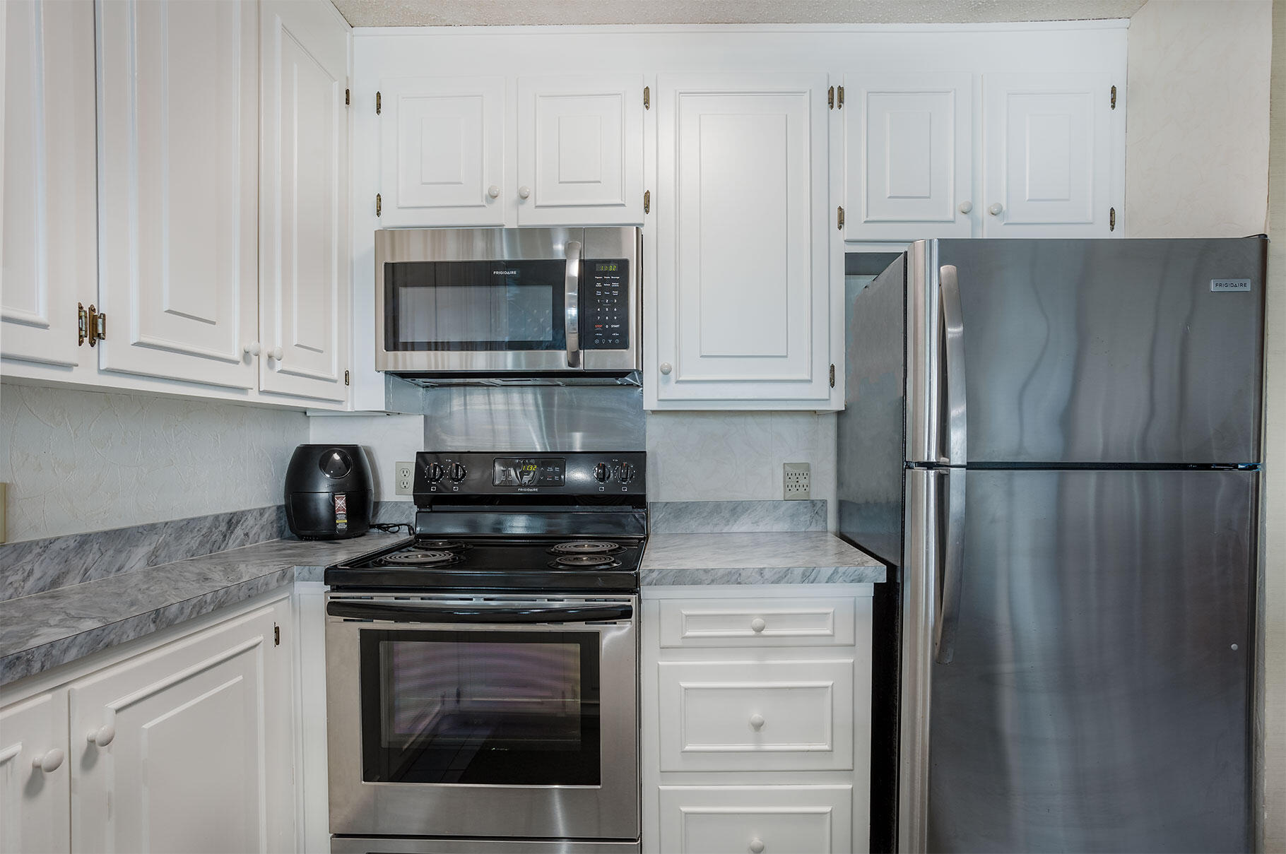 Leeward Tower Townhouse - Residential