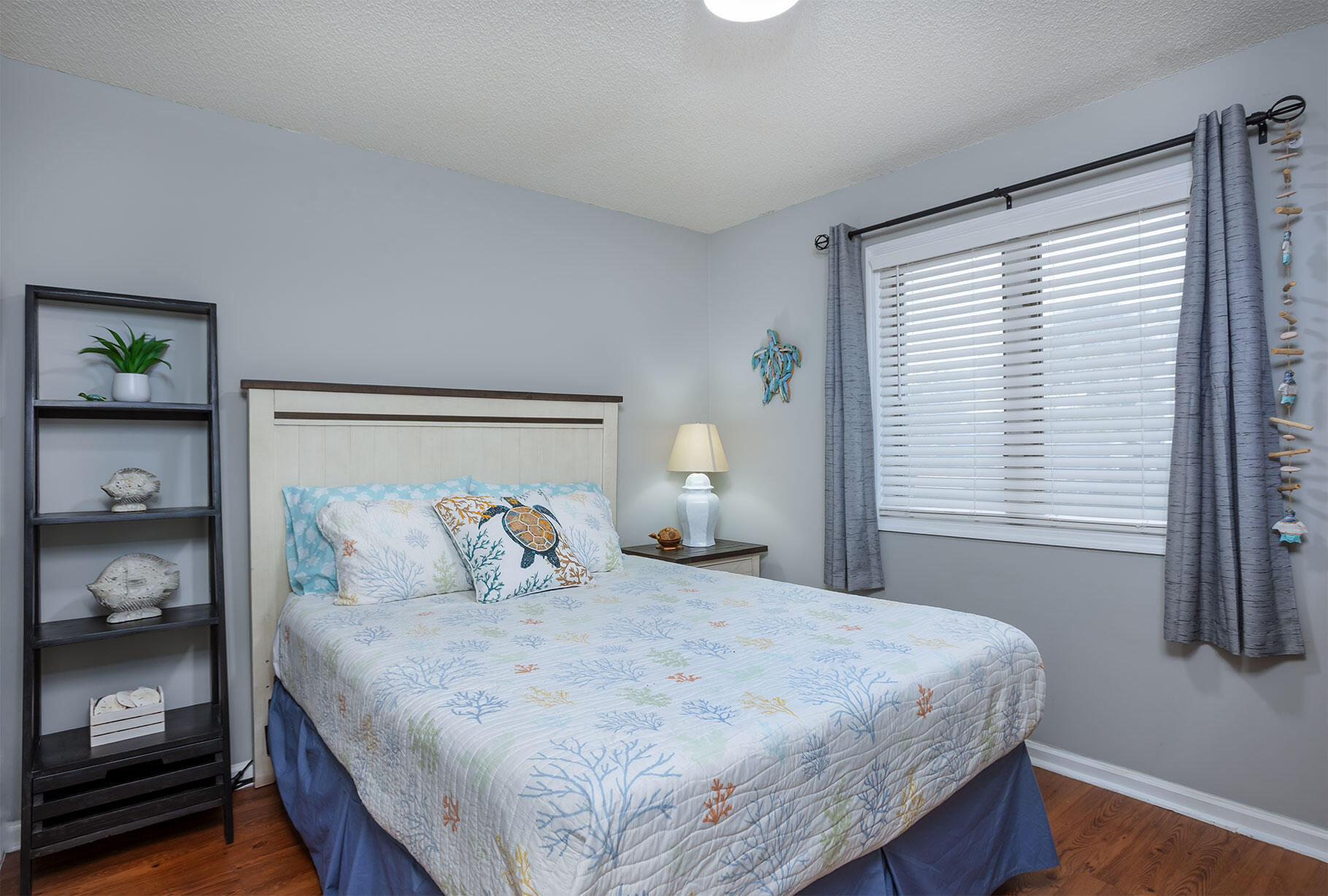 Leeward Tower Townhouse - Residential
