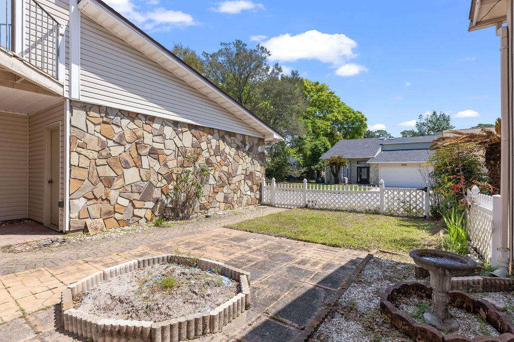 DONLABROOK GARDYNS - Residential