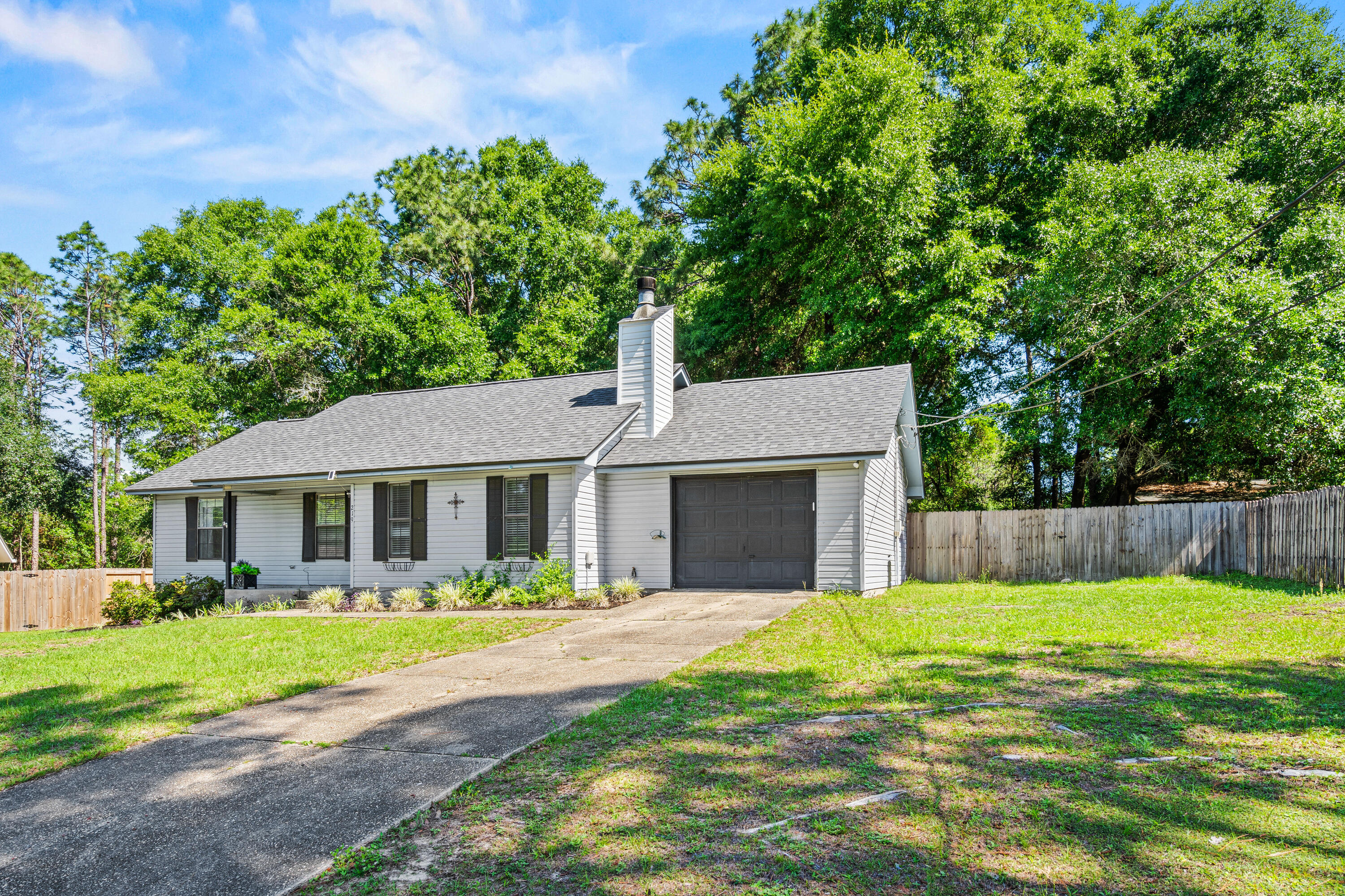 SHOAL CREEK MANOR WEST LOT 12 - Residential