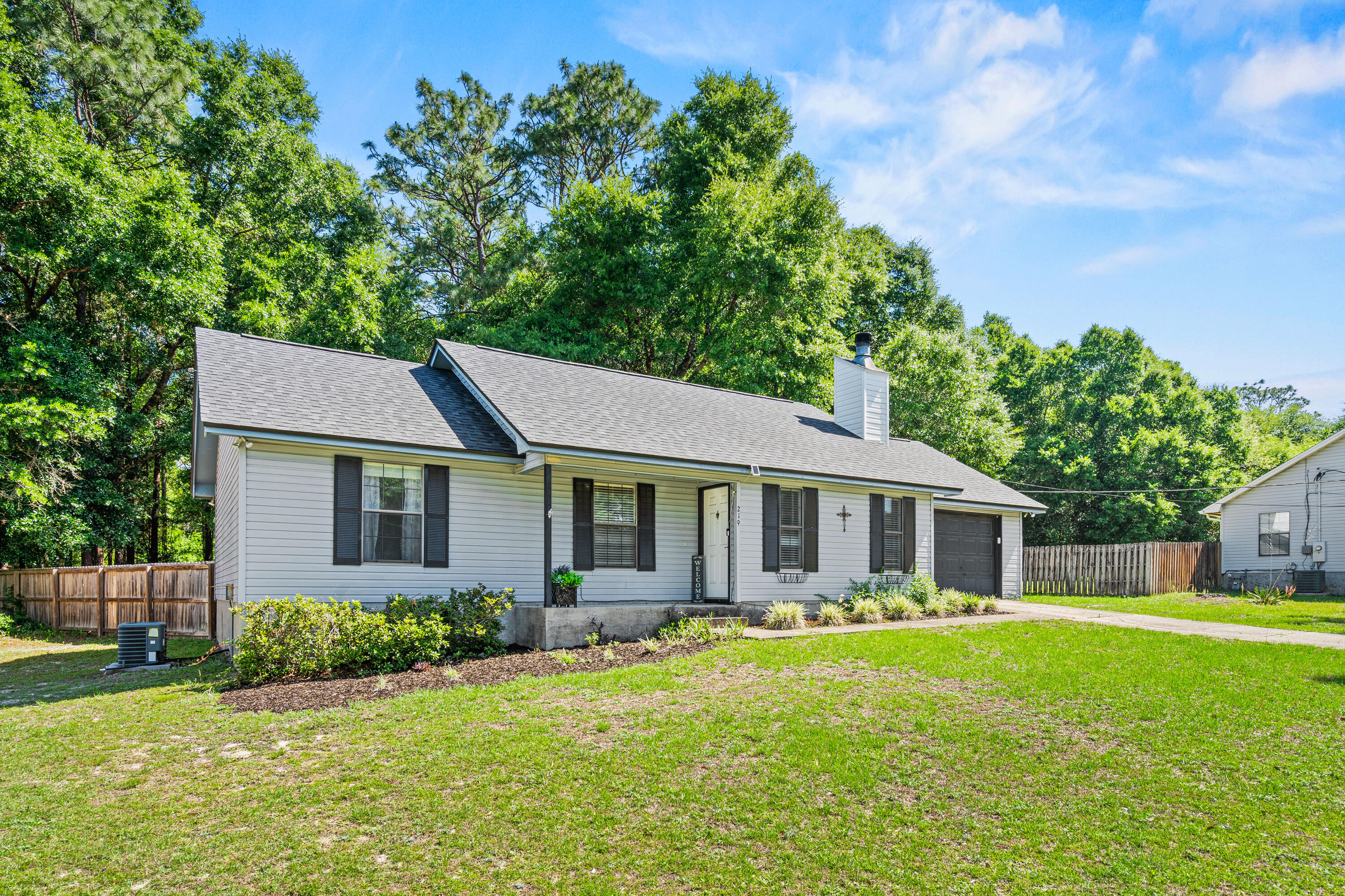 SHOAL CREEK MANOR WEST LOT 12 - Residential