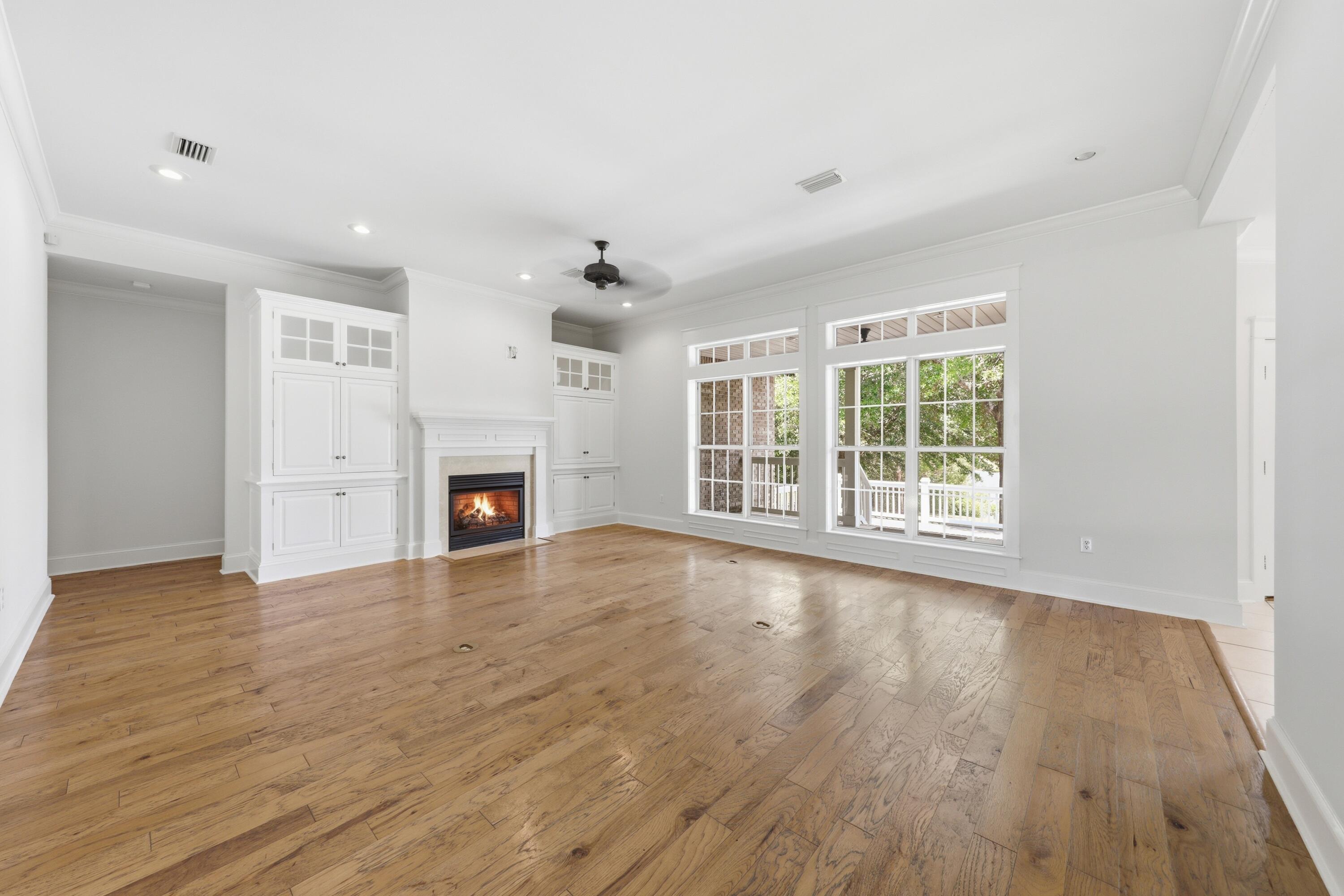 HIDDEN LAKES ESTATES - Residential