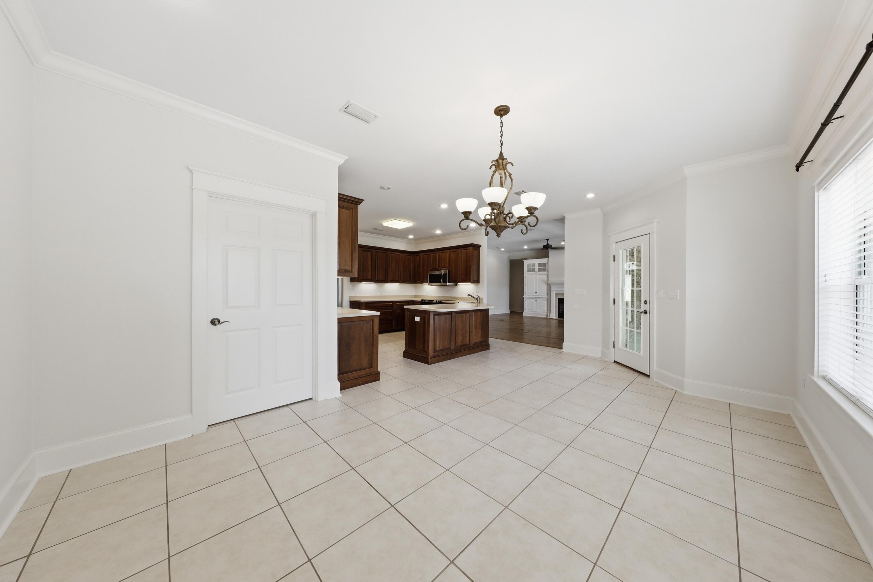 HIDDEN LAKES ESTATES - Residential