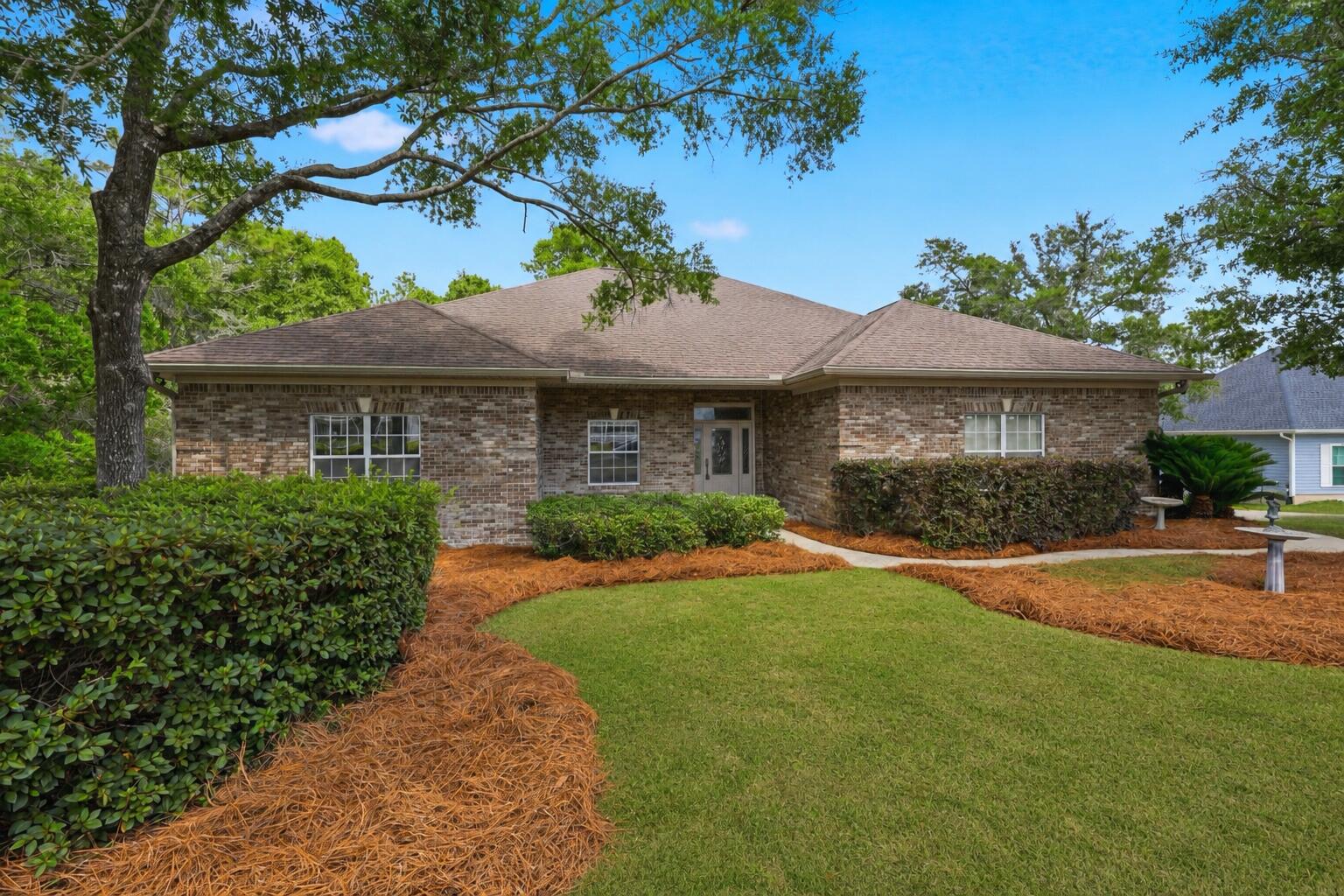 HIDDEN LAKES ESTATES - Residential