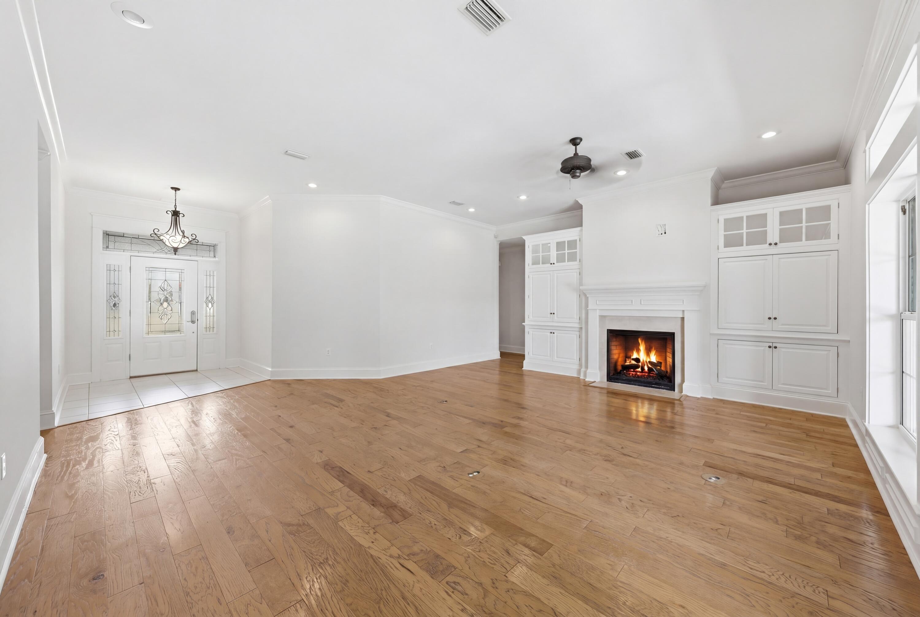 HIDDEN LAKES ESTATES - Residential
