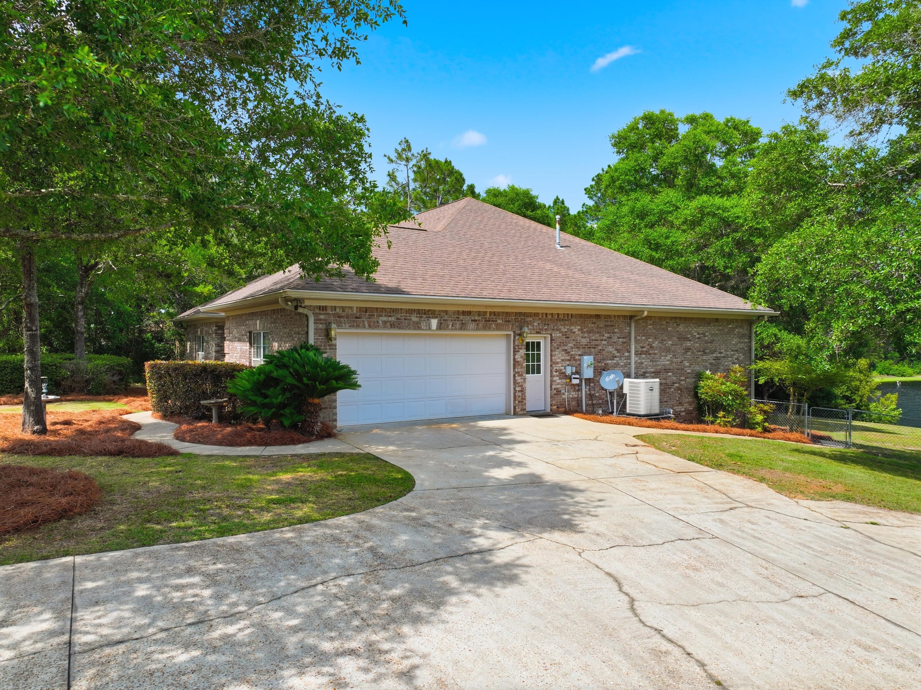 HIDDEN LAKES ESTATES - Residential