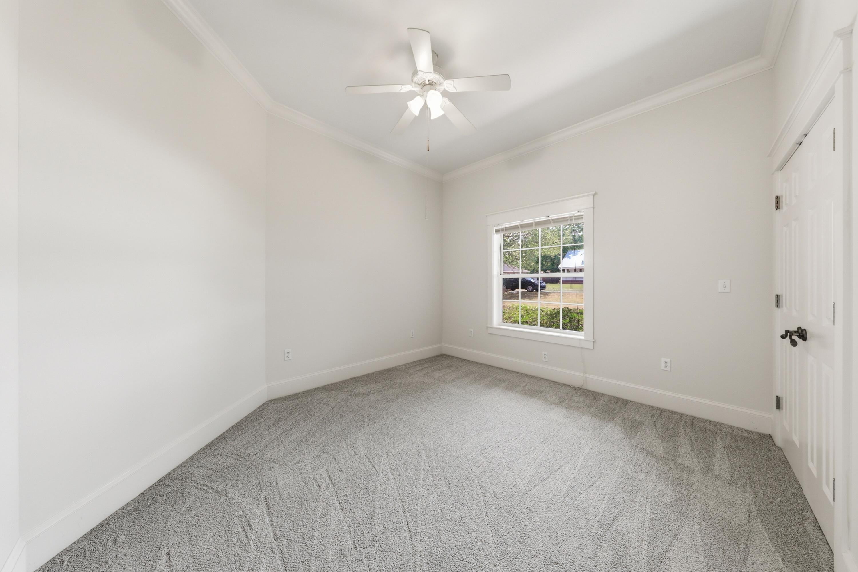 HIDDEN LAKES ESTATES - Residential