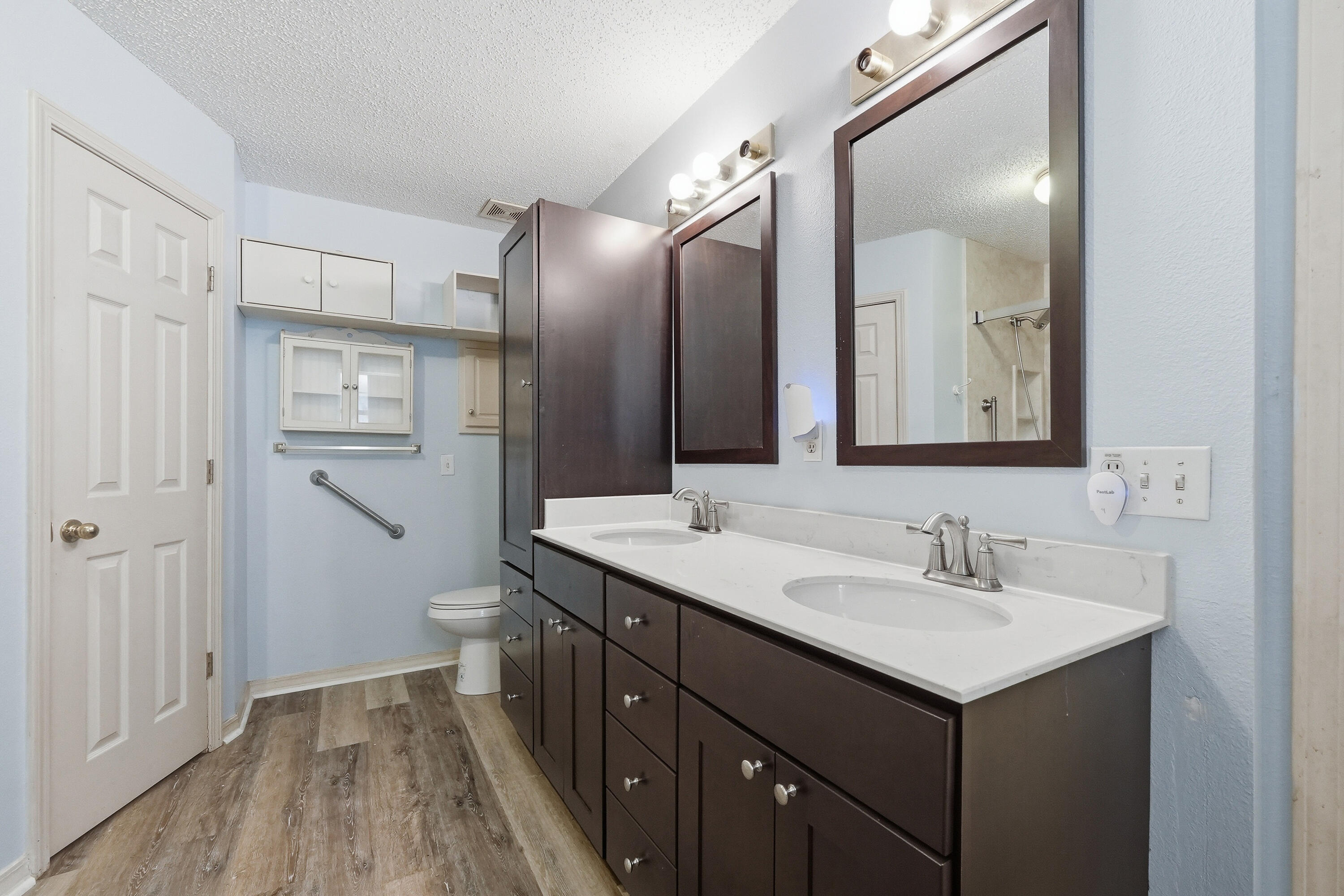 HOLLEY BY THE SEA - Residential