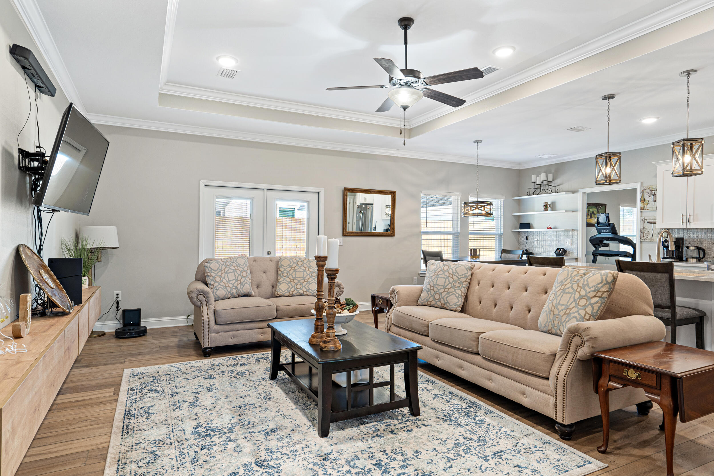 CASA LOMA S/D - Residential Lease