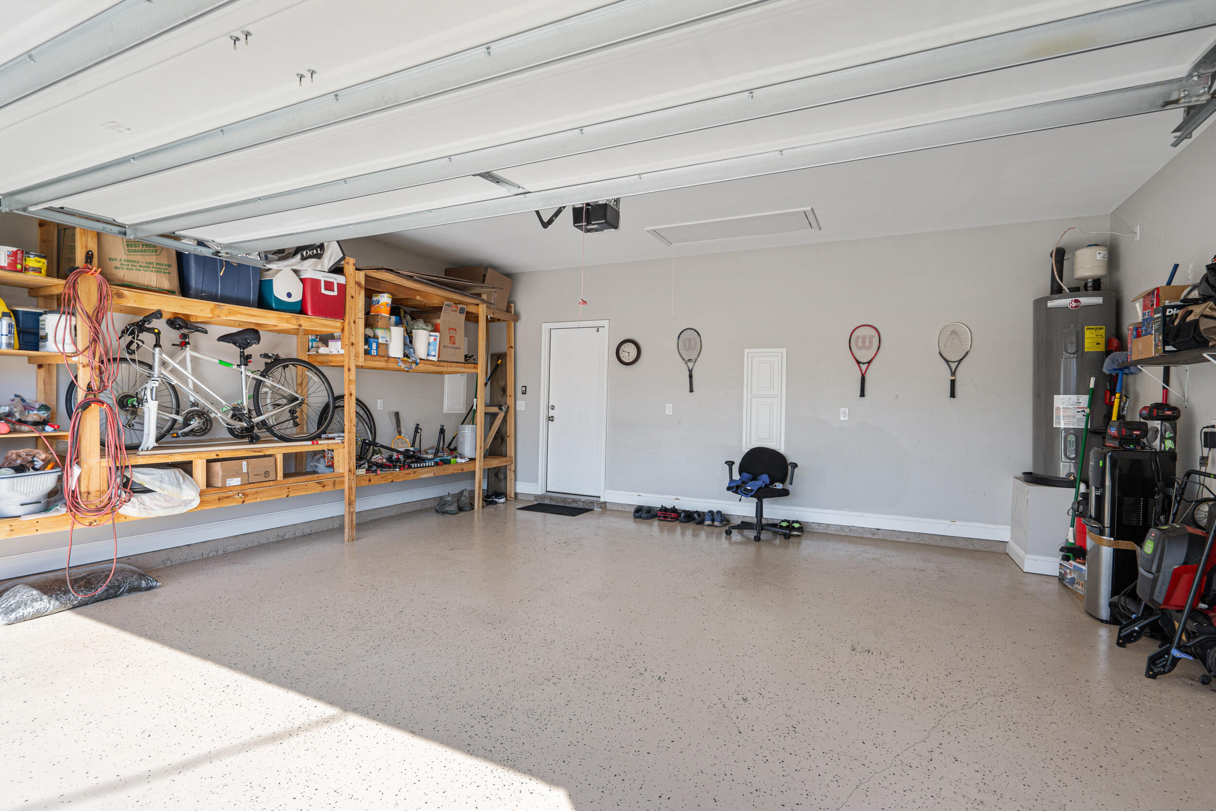 CASA LOMA S/D - Residential Lease