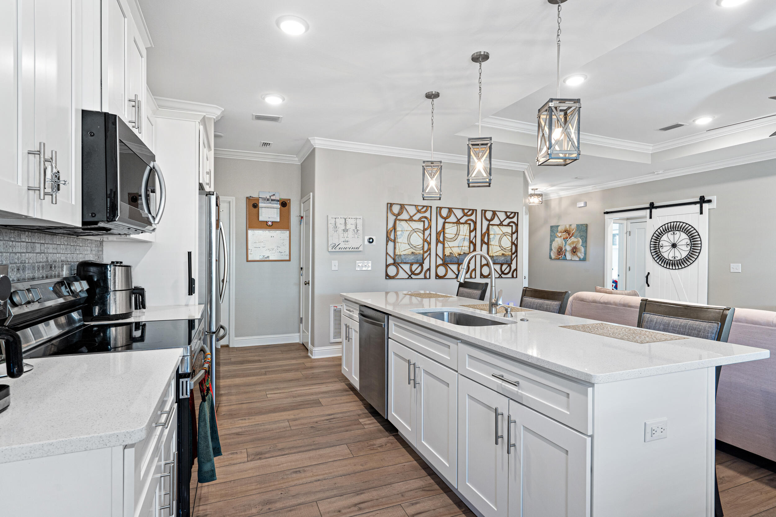 CASA LOMA S/D - Residential Lease
