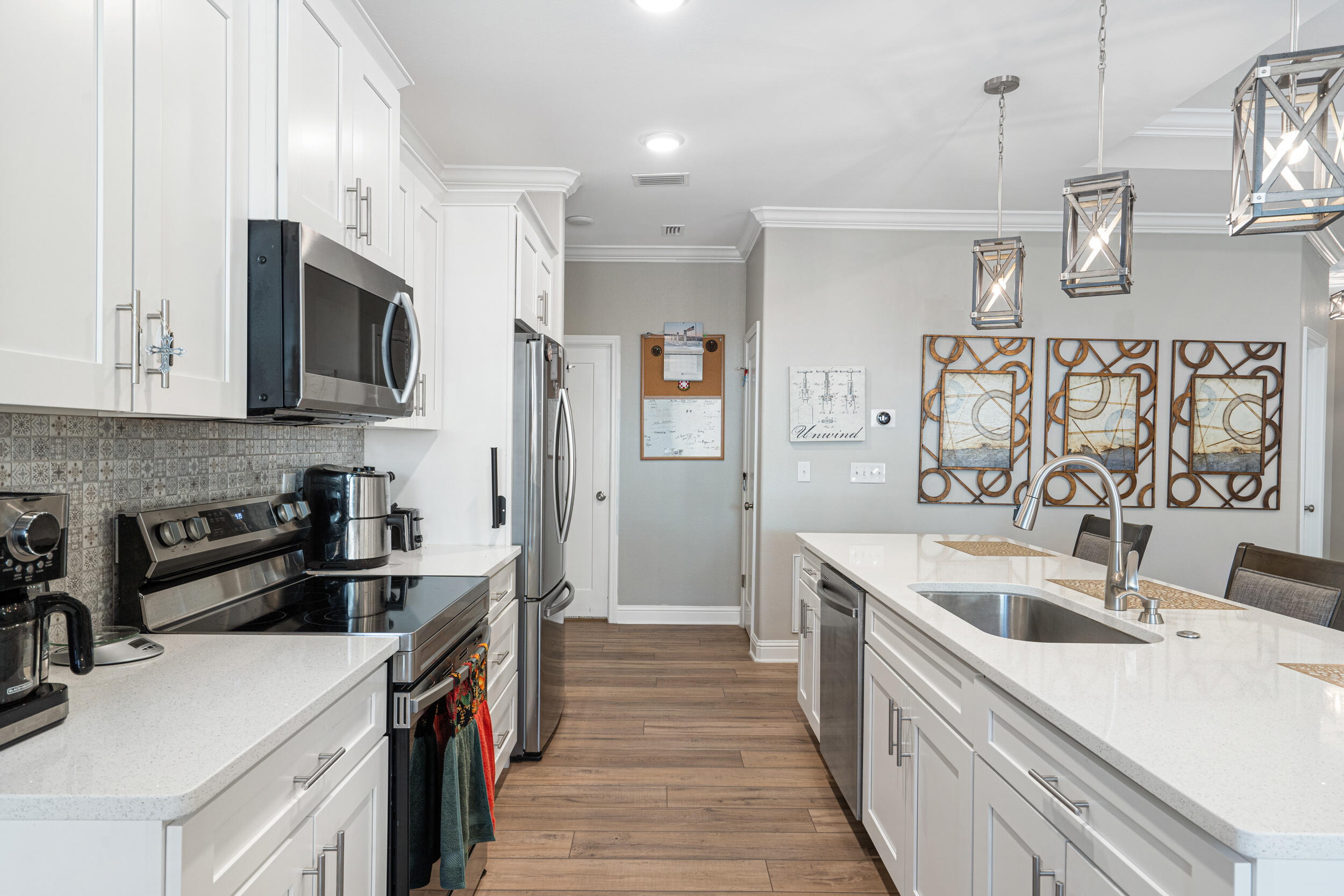CASA LOMA S/D - Residential Lease
