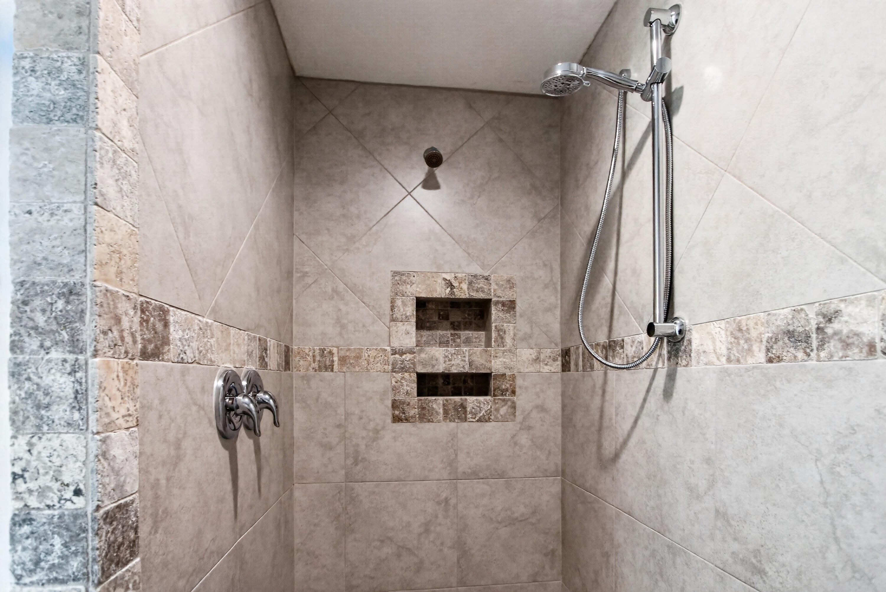 BROOKE ESTATES PHASE II - Residential