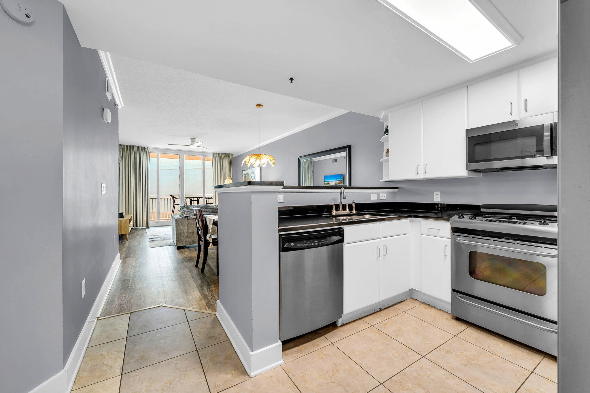 WATERSCAPE UNIT A430 - Residential
