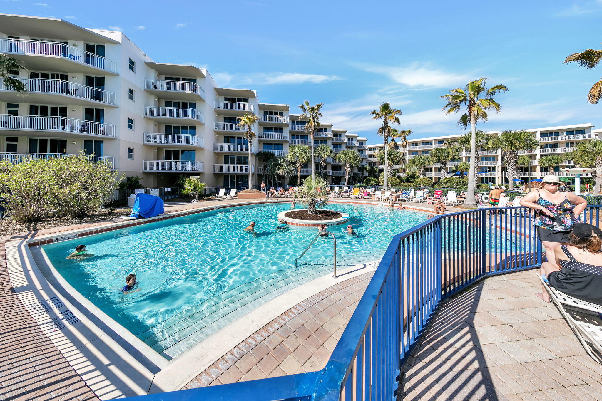 WATERSCAPE UNIT A430 - Residential