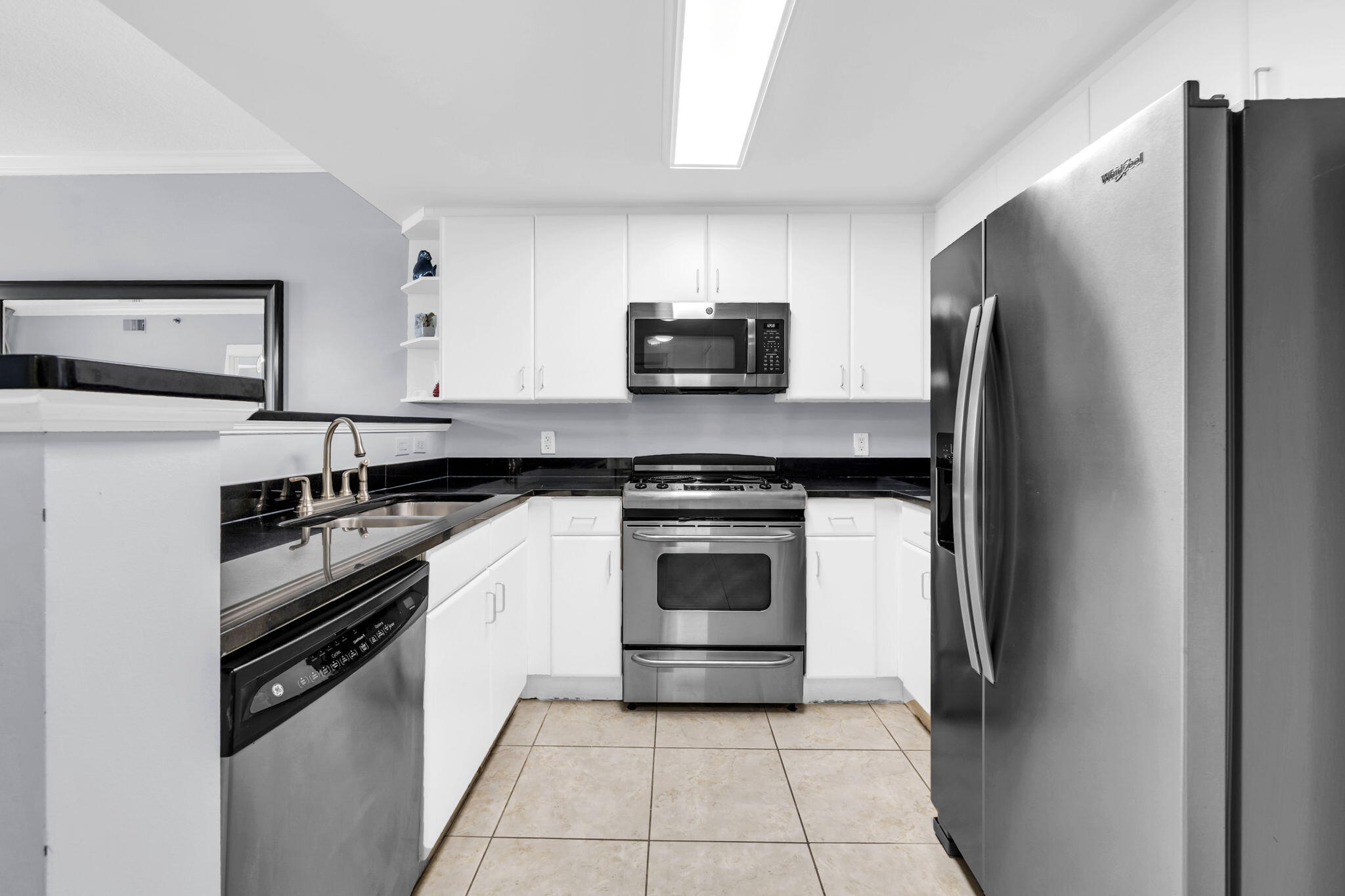 WATERSCAPE UNIT A430 - Residential