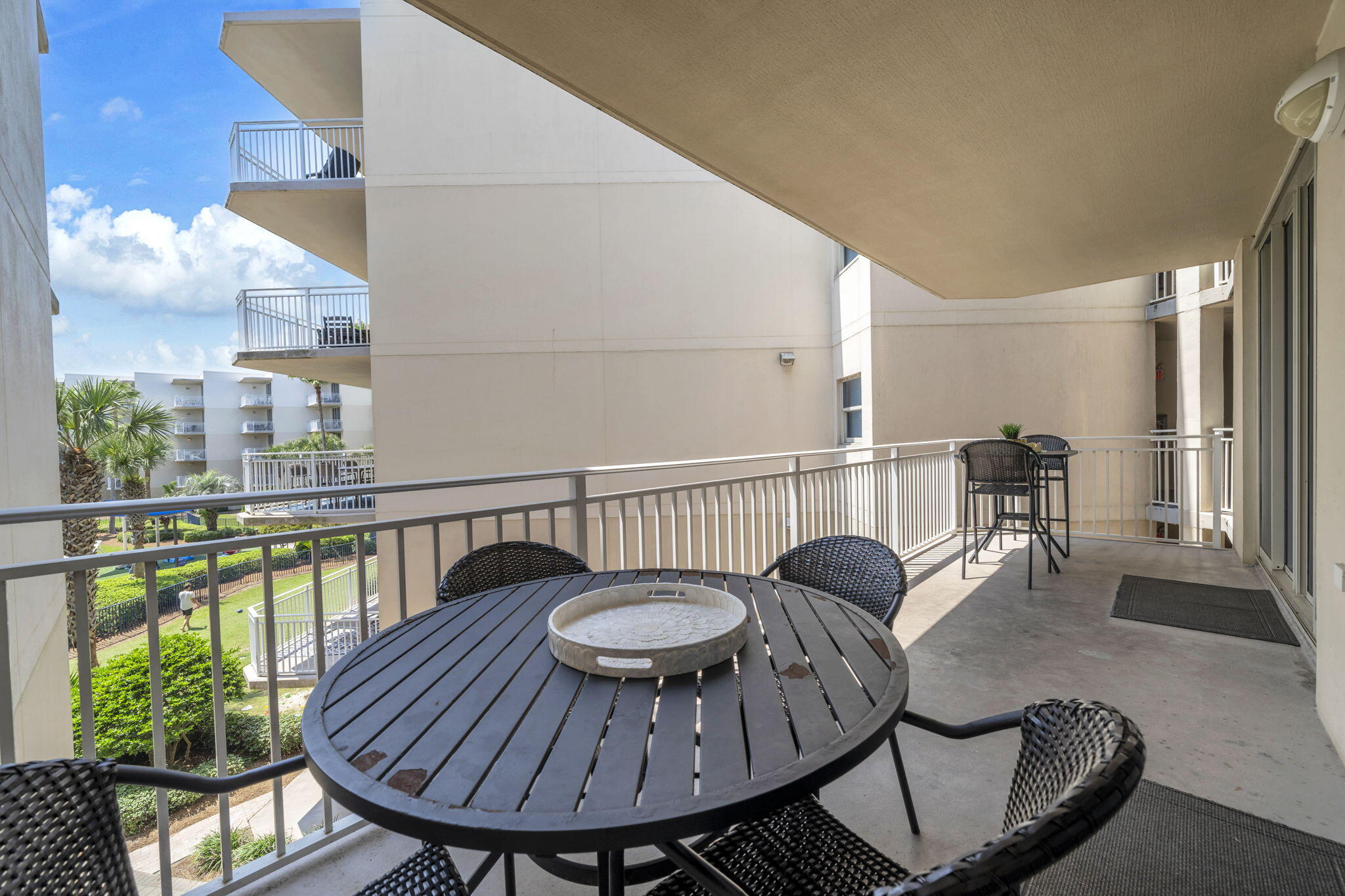 WATERSCAPE UNIT A430 - Residential