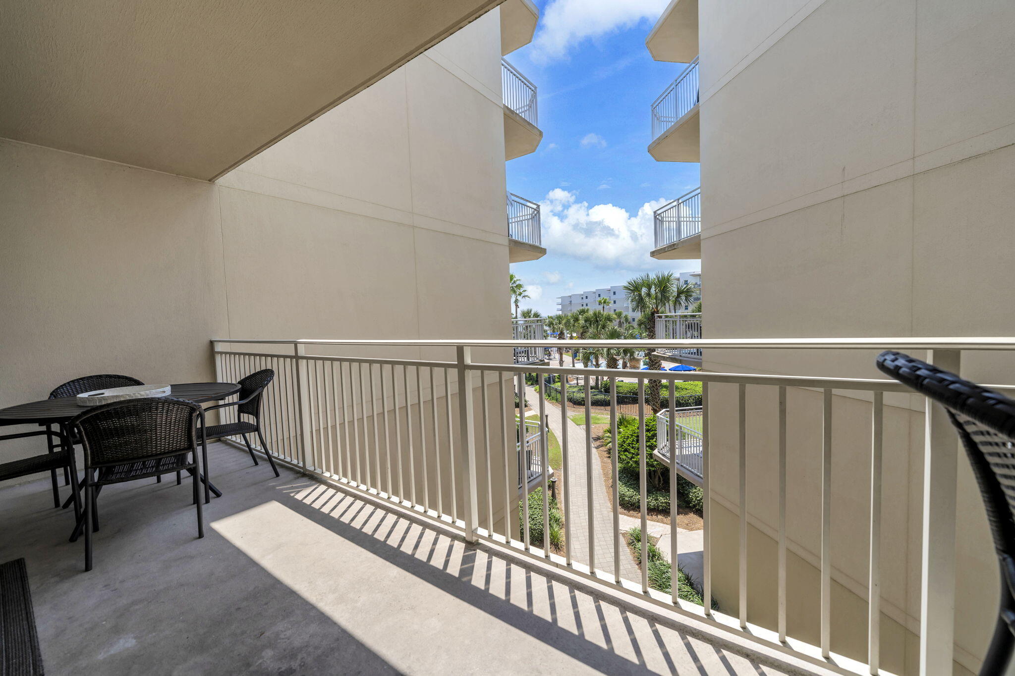 WATERSCAPE UNIT A430 - Residential