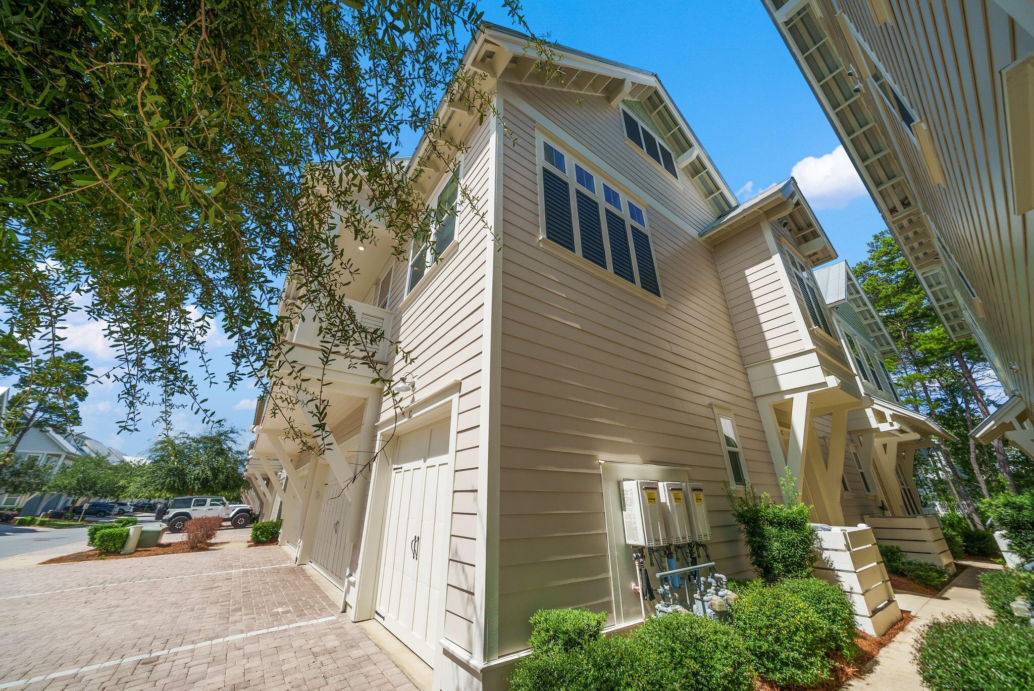 Prominence - Residential