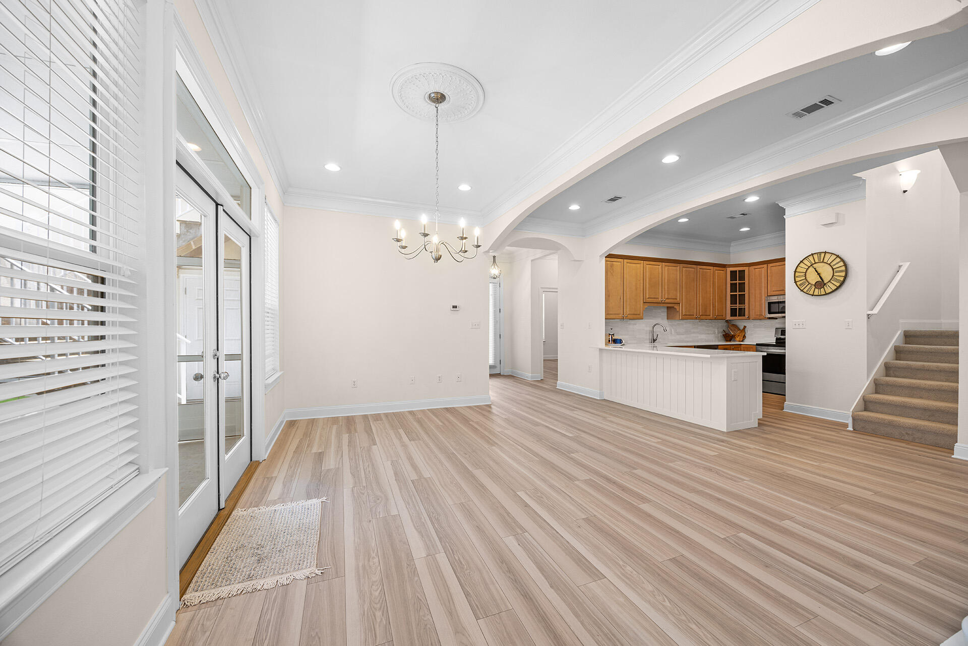 FAIRWAY VILLAS - Residential