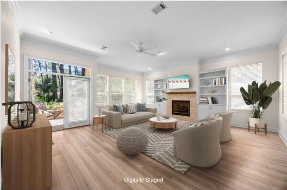 FAIRWAY VILLAS - Residential