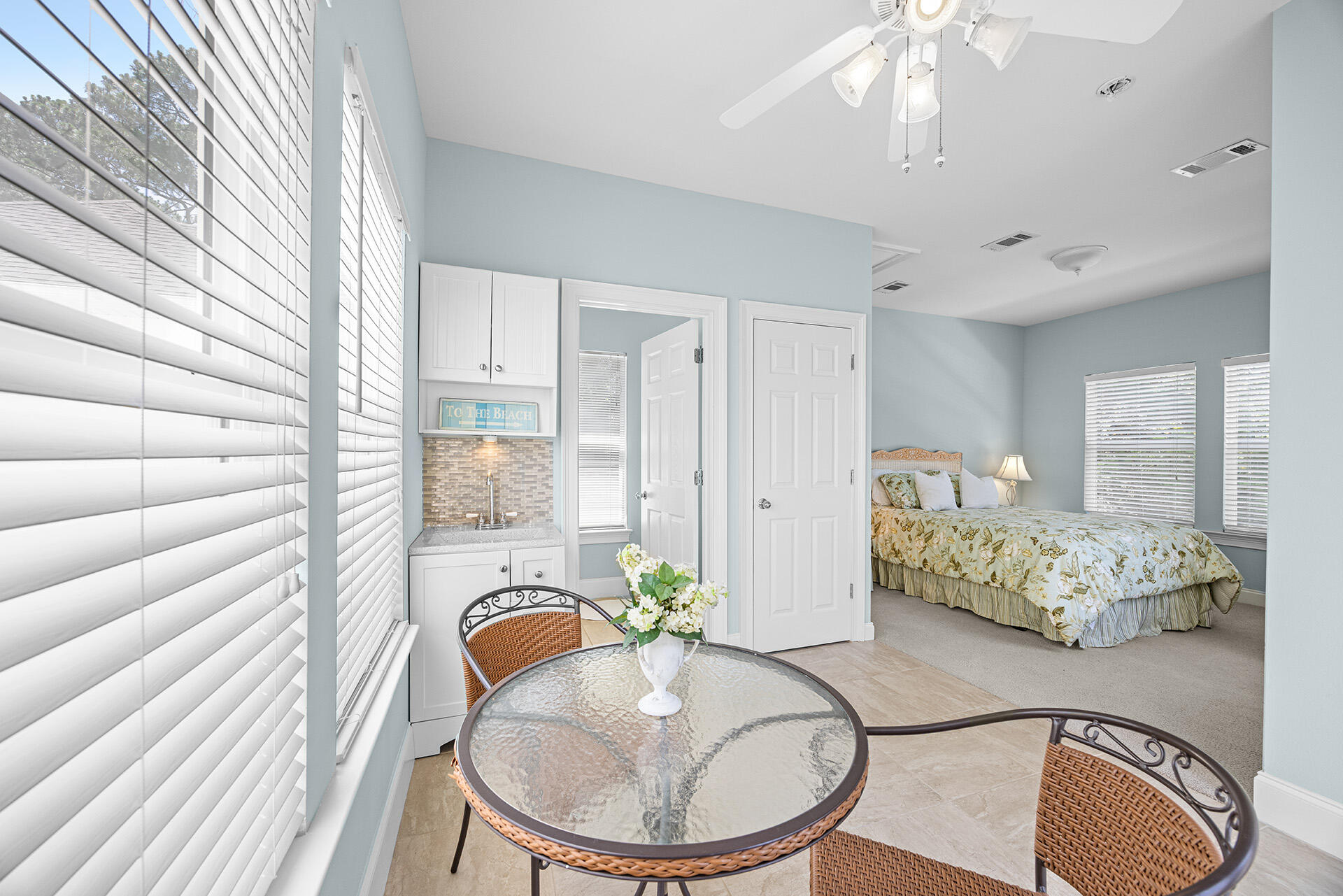 FAIRWAY VILLAS - Residential