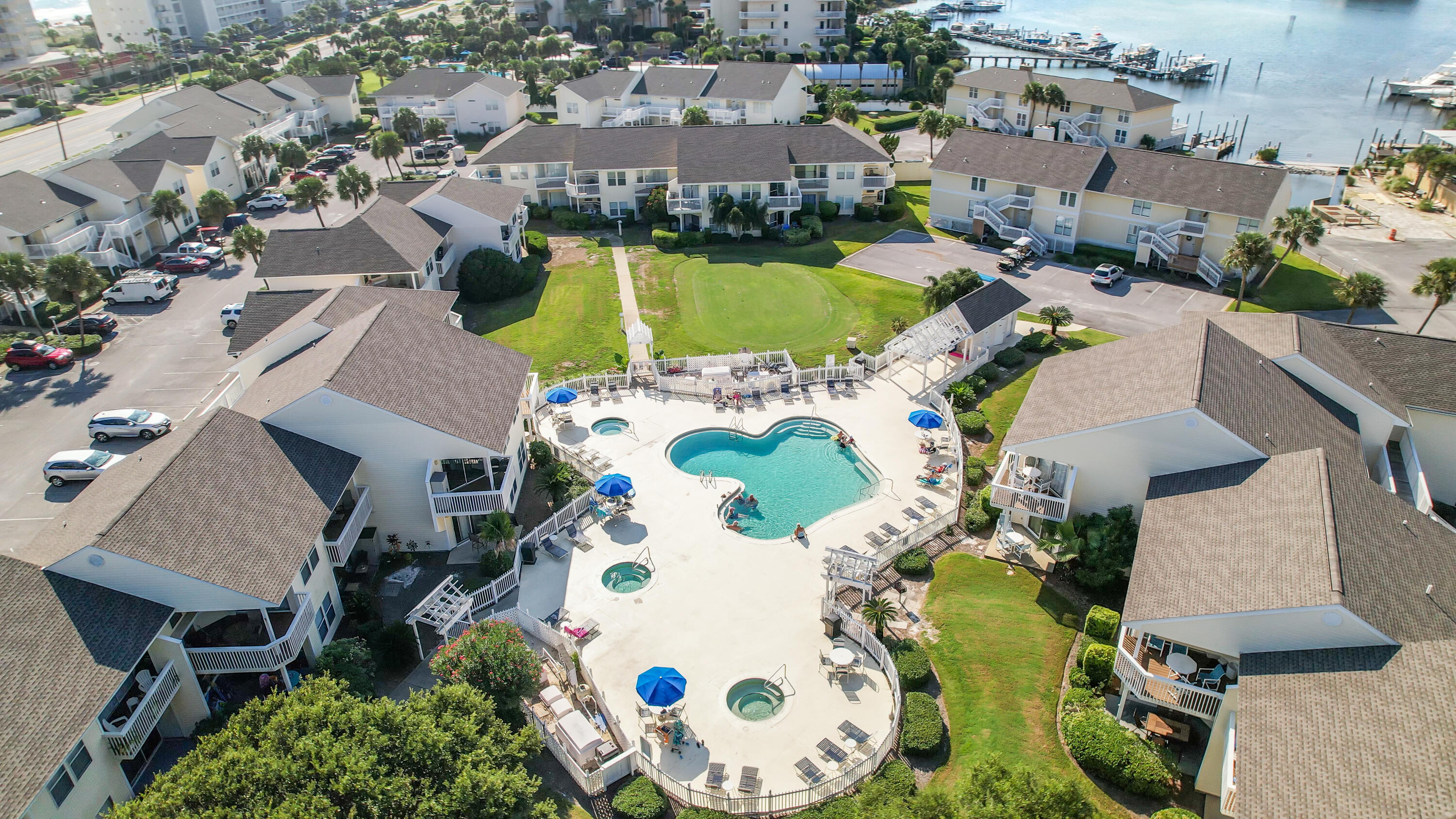 SANDPIPER COVE PH 01 - Residential