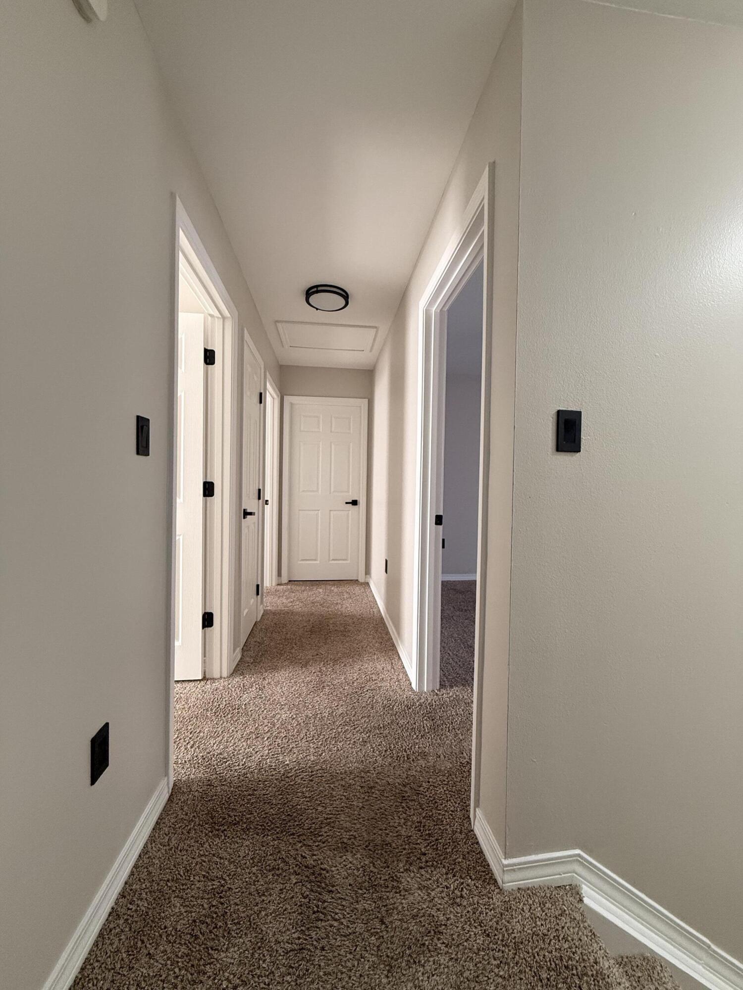SANTA ROSA OAKS CONDOMINIUM - Residential Lease