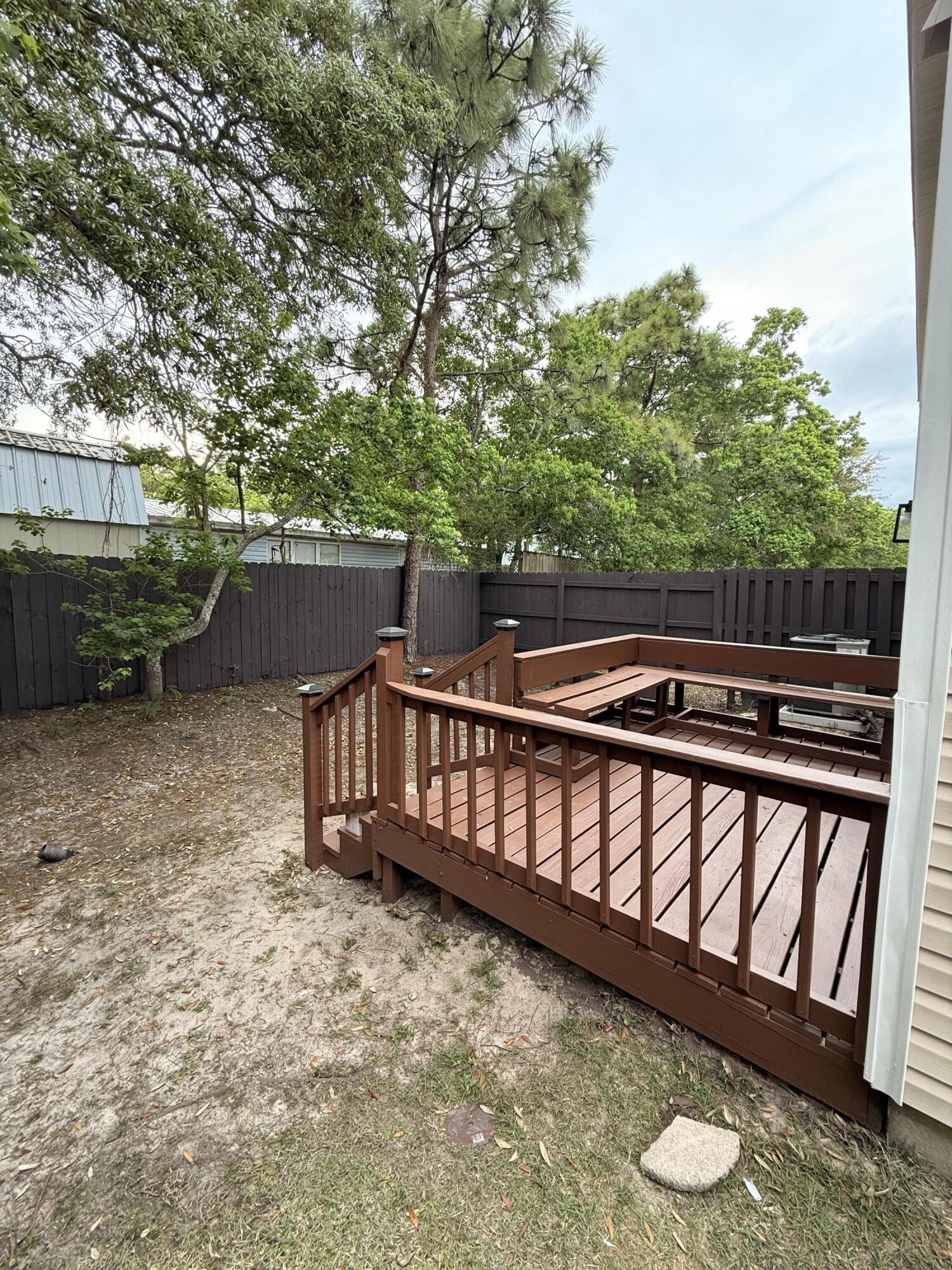 SANTA ROSA OAKS CONDOMINIUM - Residential Lease