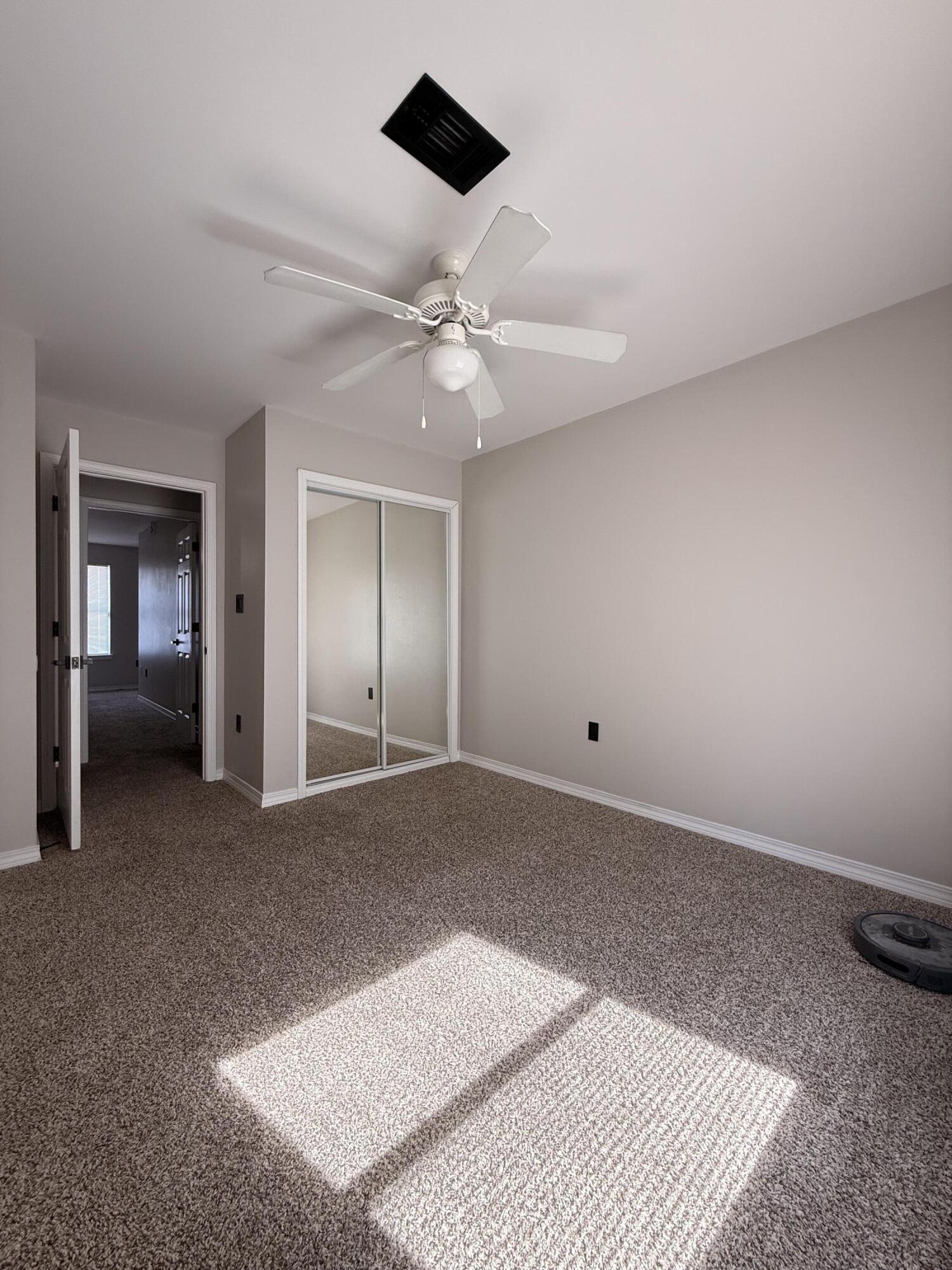 SANTA ROSA OAKS CONDOMINIUM - Residential Lease