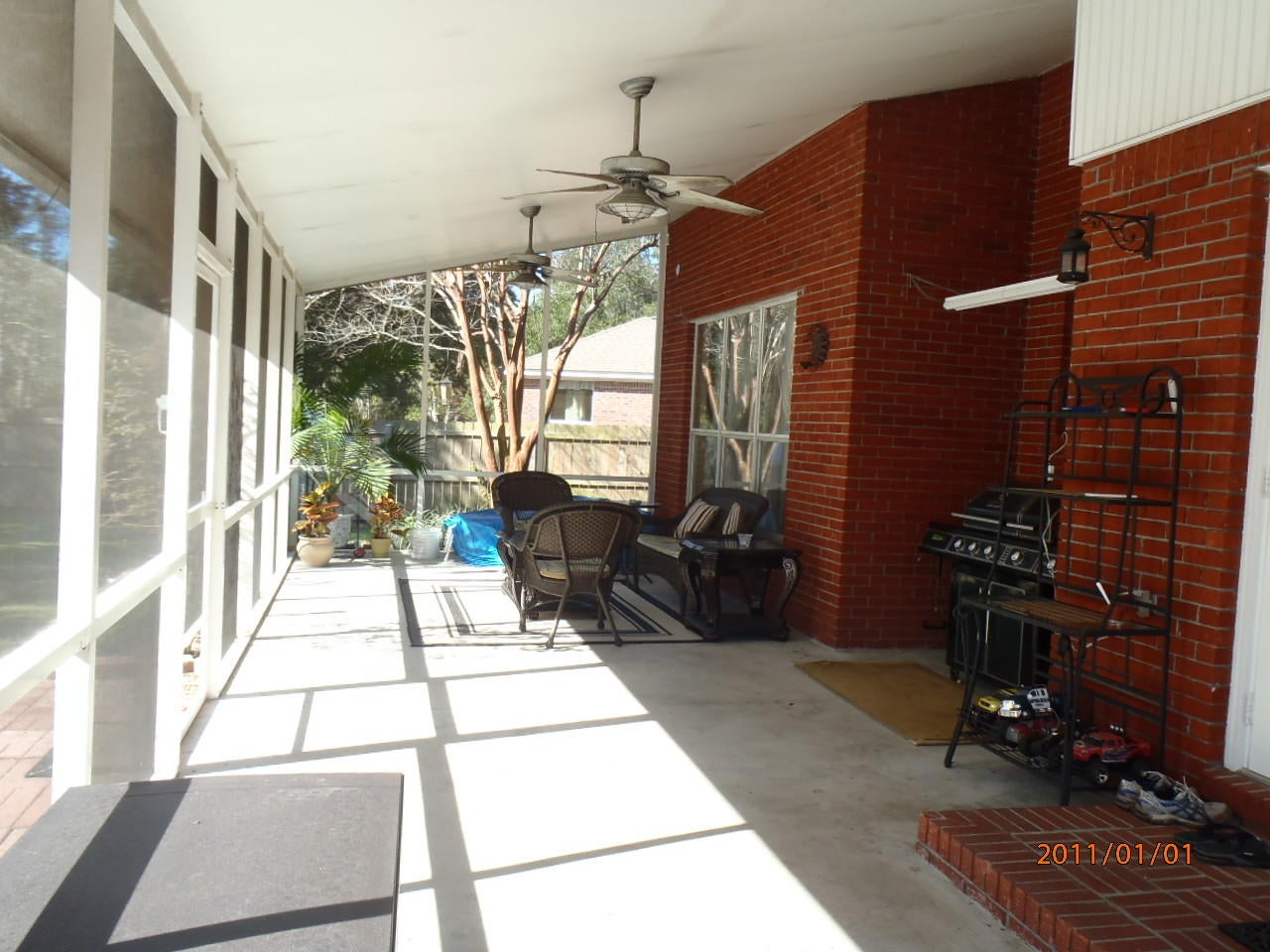 CASTELAR - Residential