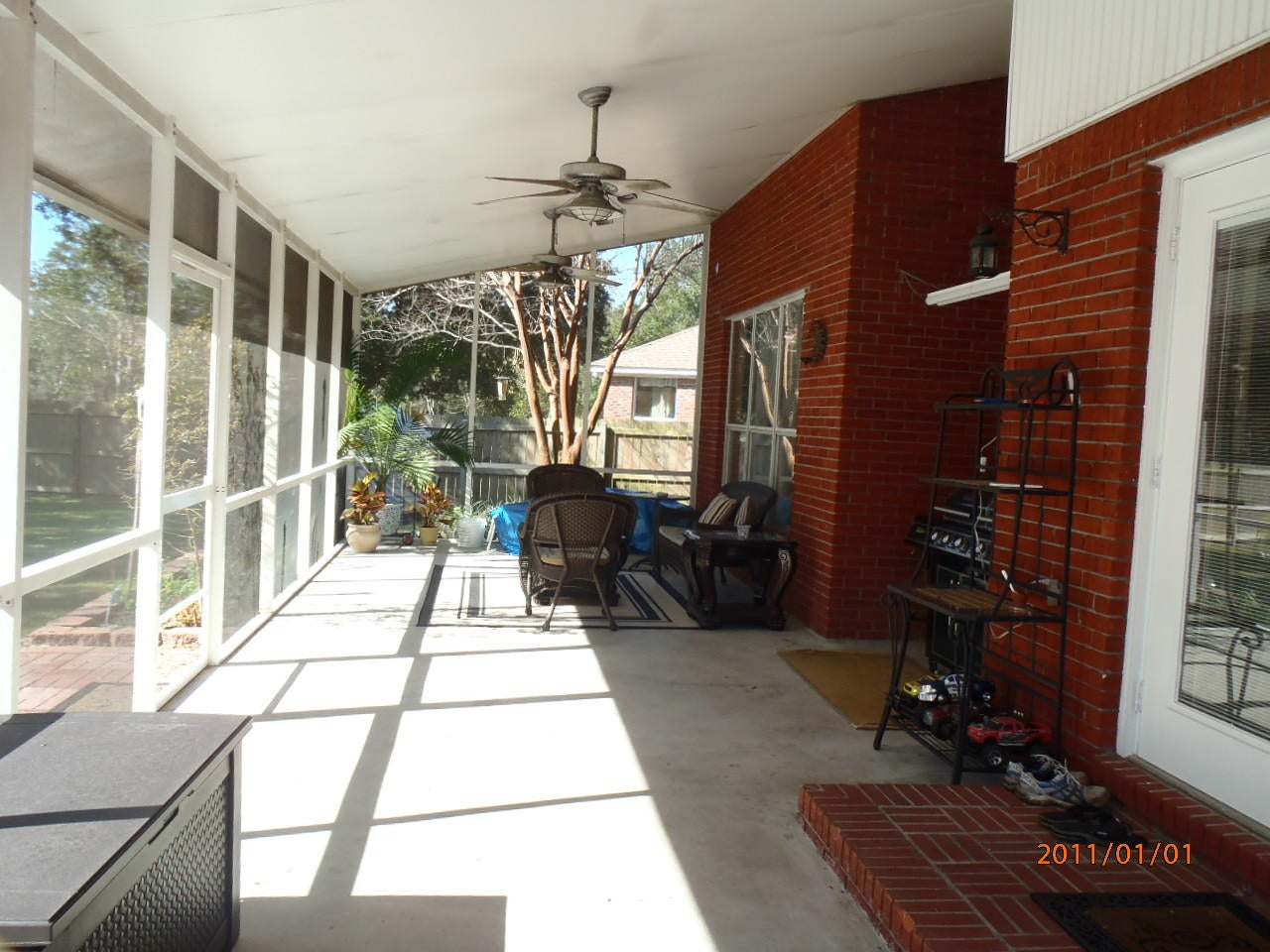 CASTELAR - Residential