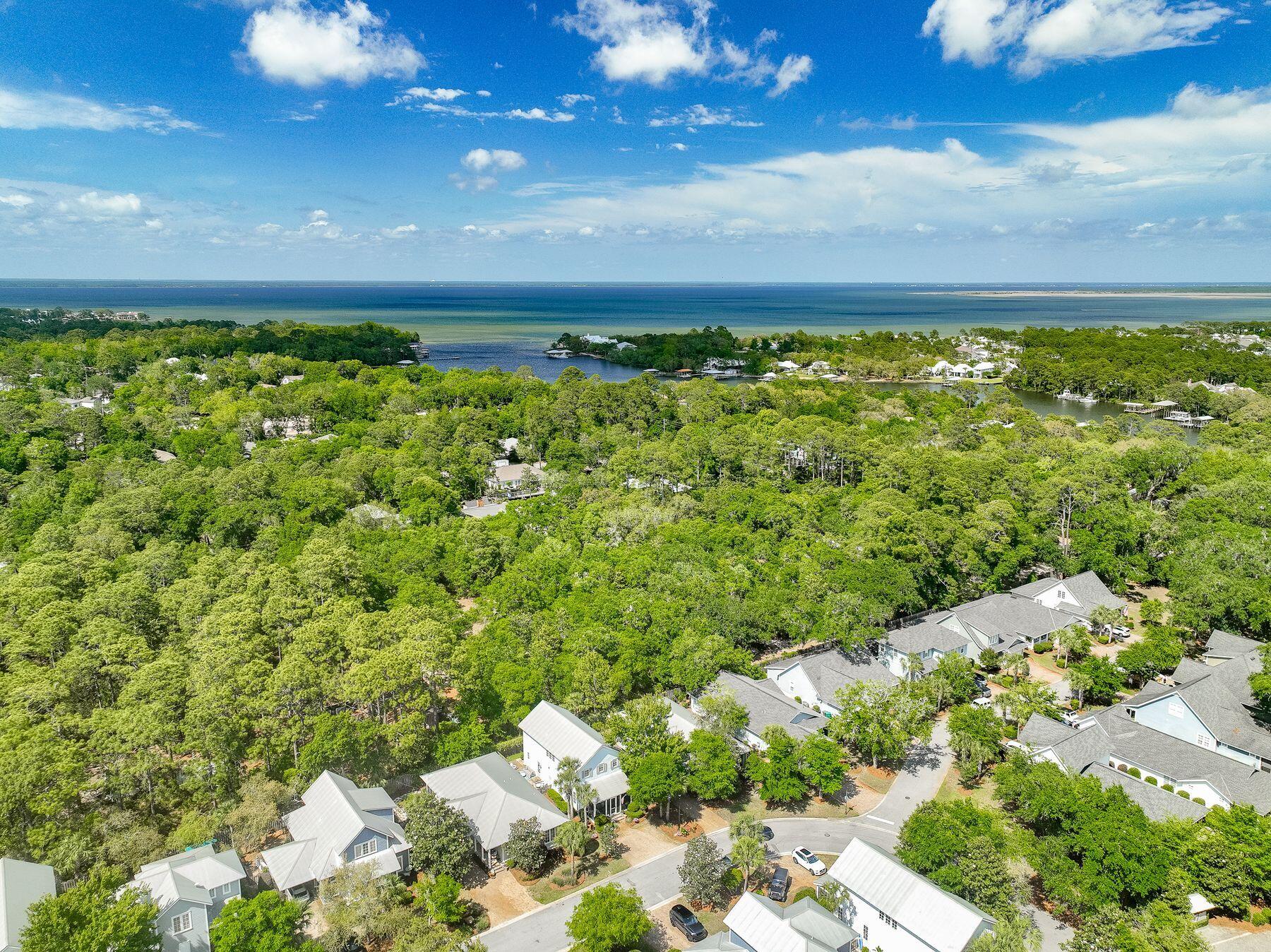 CARSON OAKS - Residential