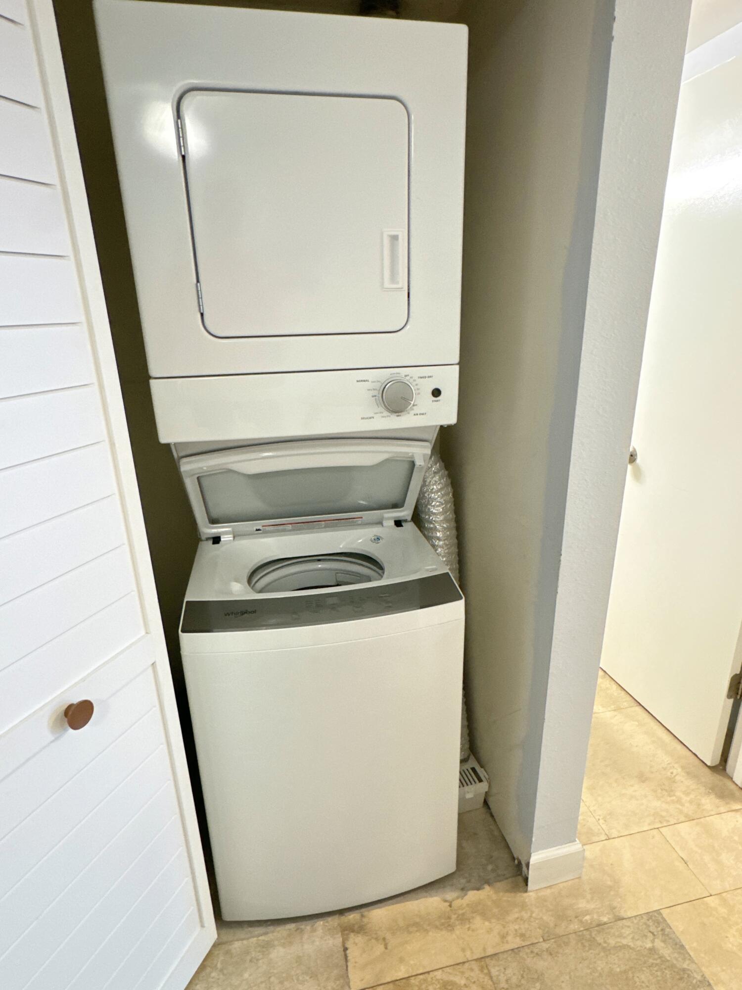 JETTY EAST CONDO - Residential