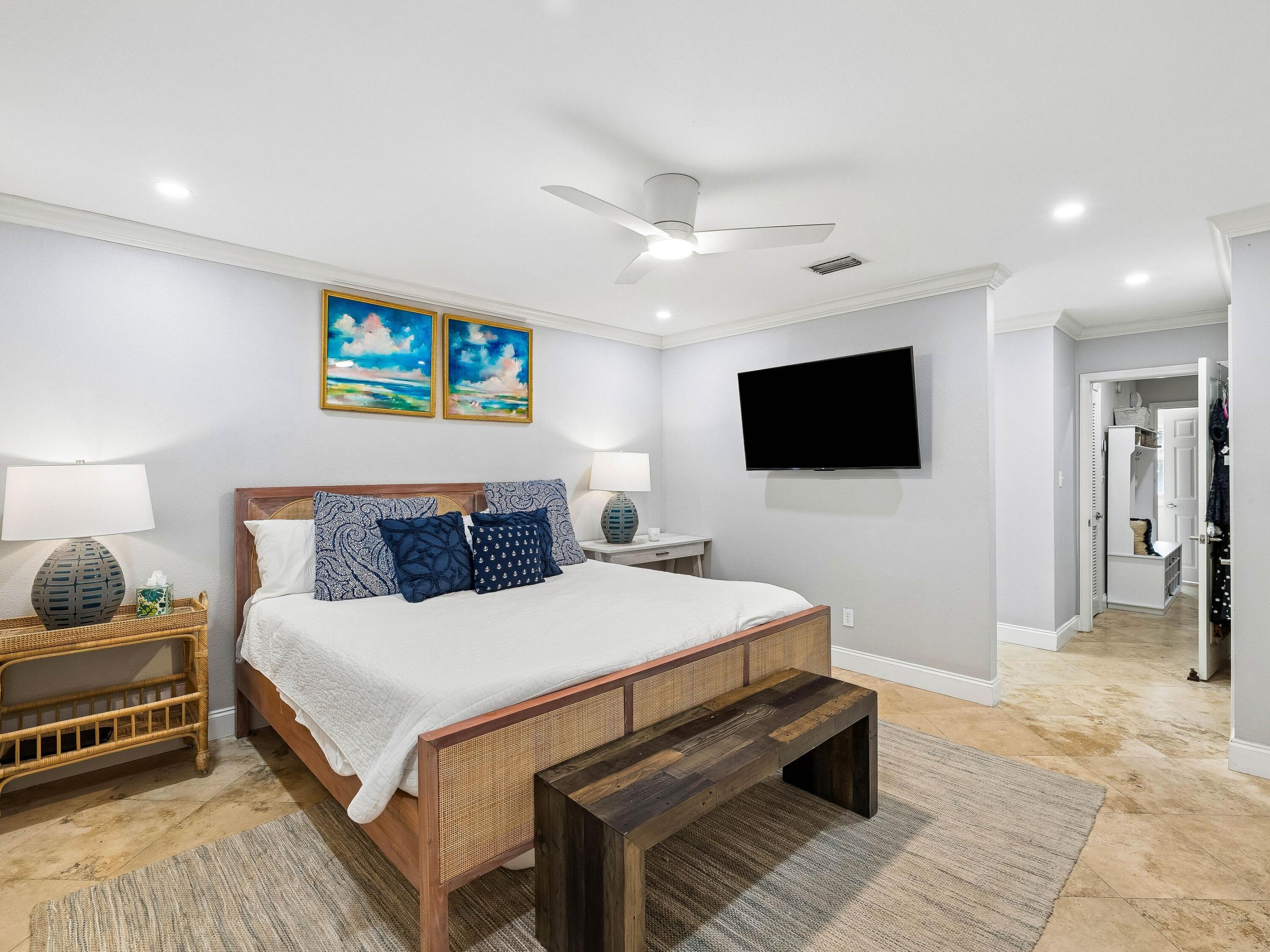 HOLIDAY ISLE - Residential