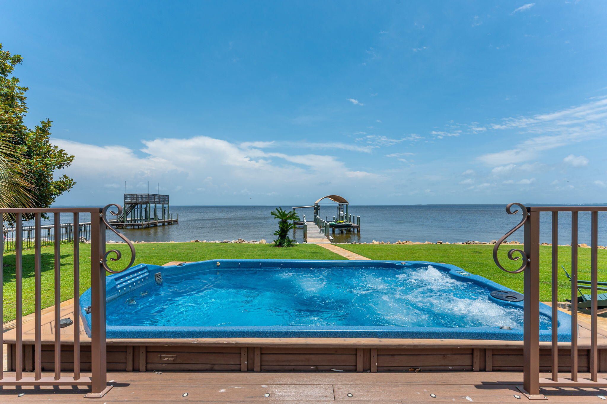 DRIFTWOOD ESTATES - Residential