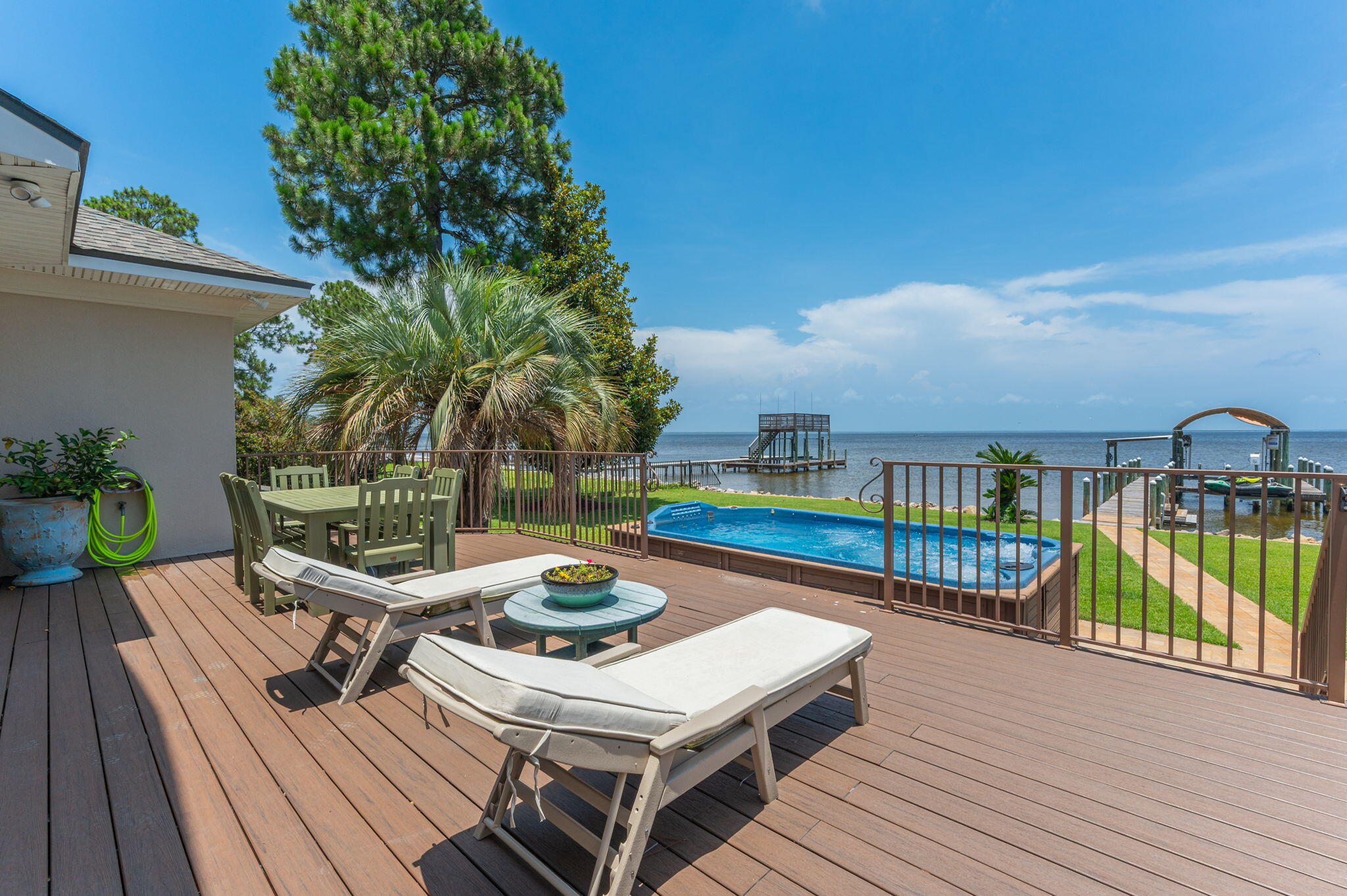 DRIFTWOOD ESTATES - Residential